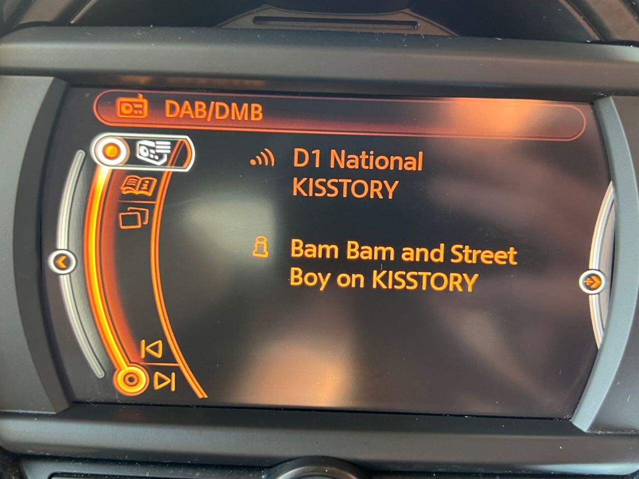 MINI Hatch - Image 20