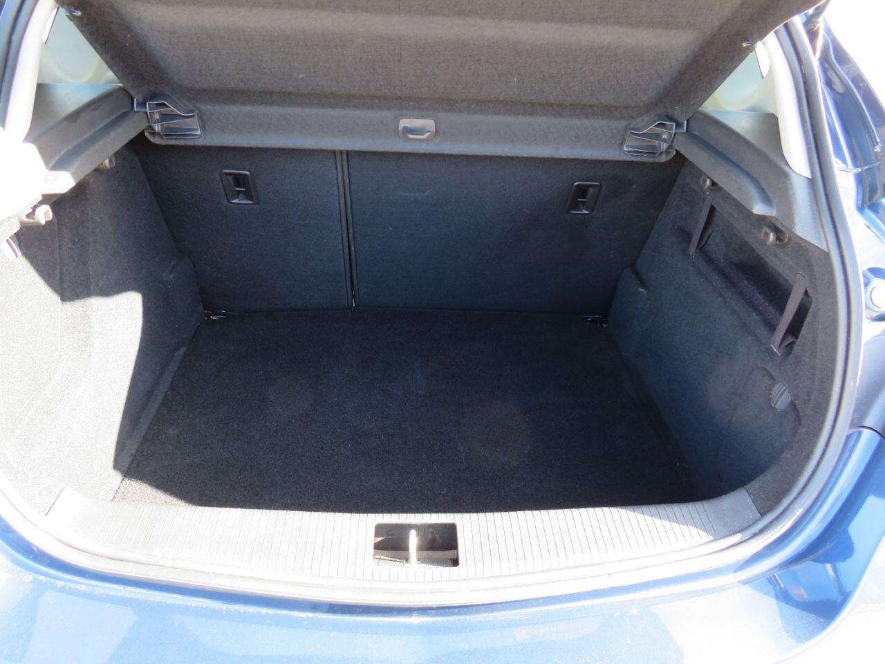 Vauxhall Astra - Image 12