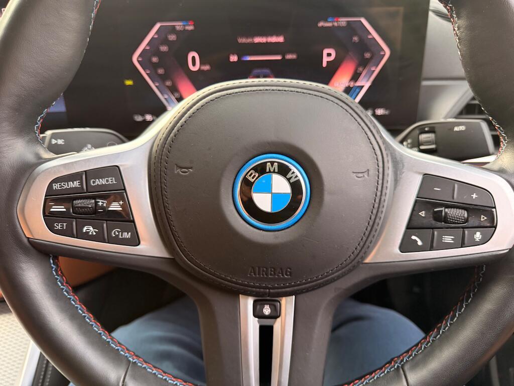 BMW I4 - Image 33