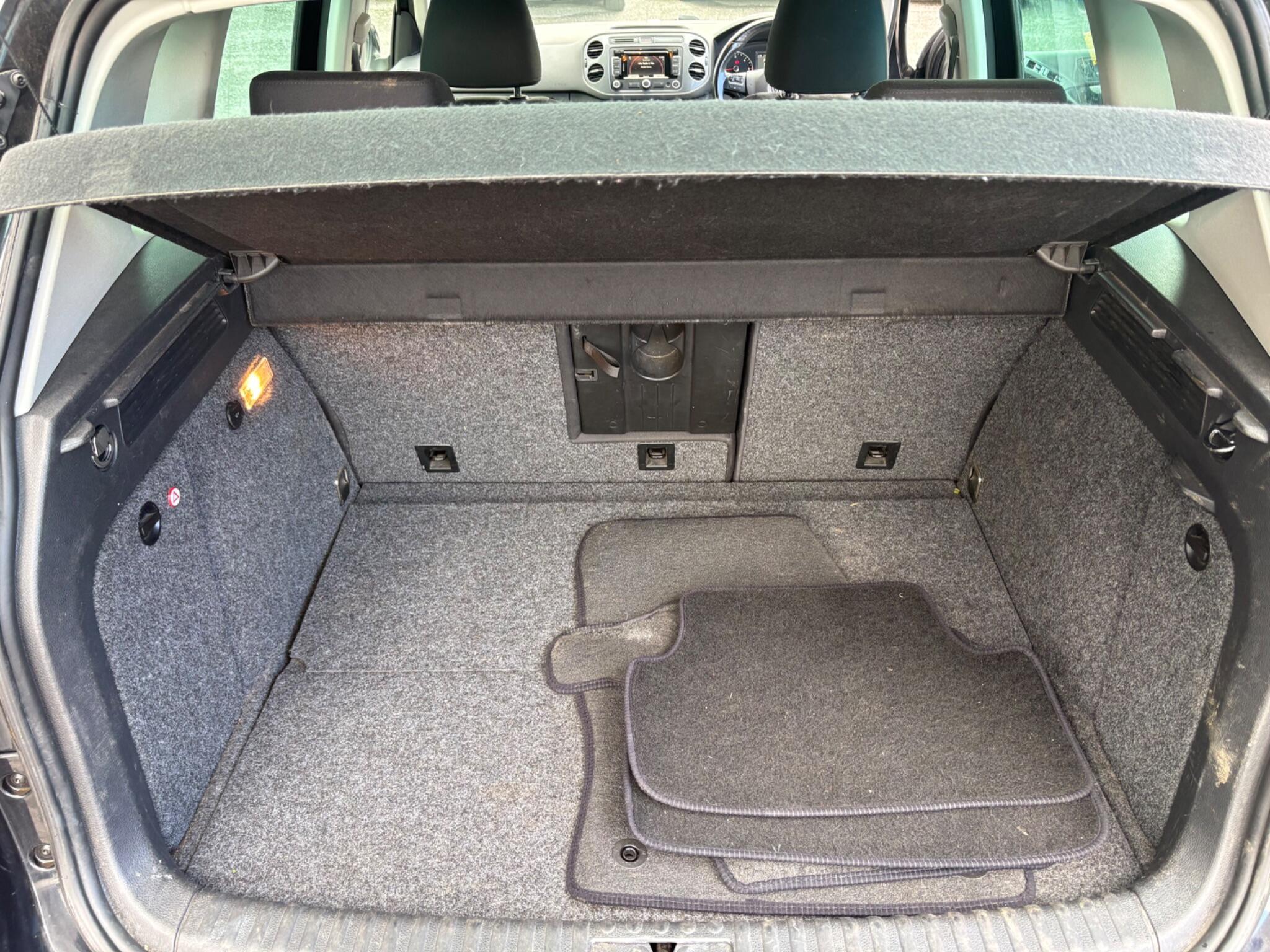 Volkswagen Tiguan - Image 16