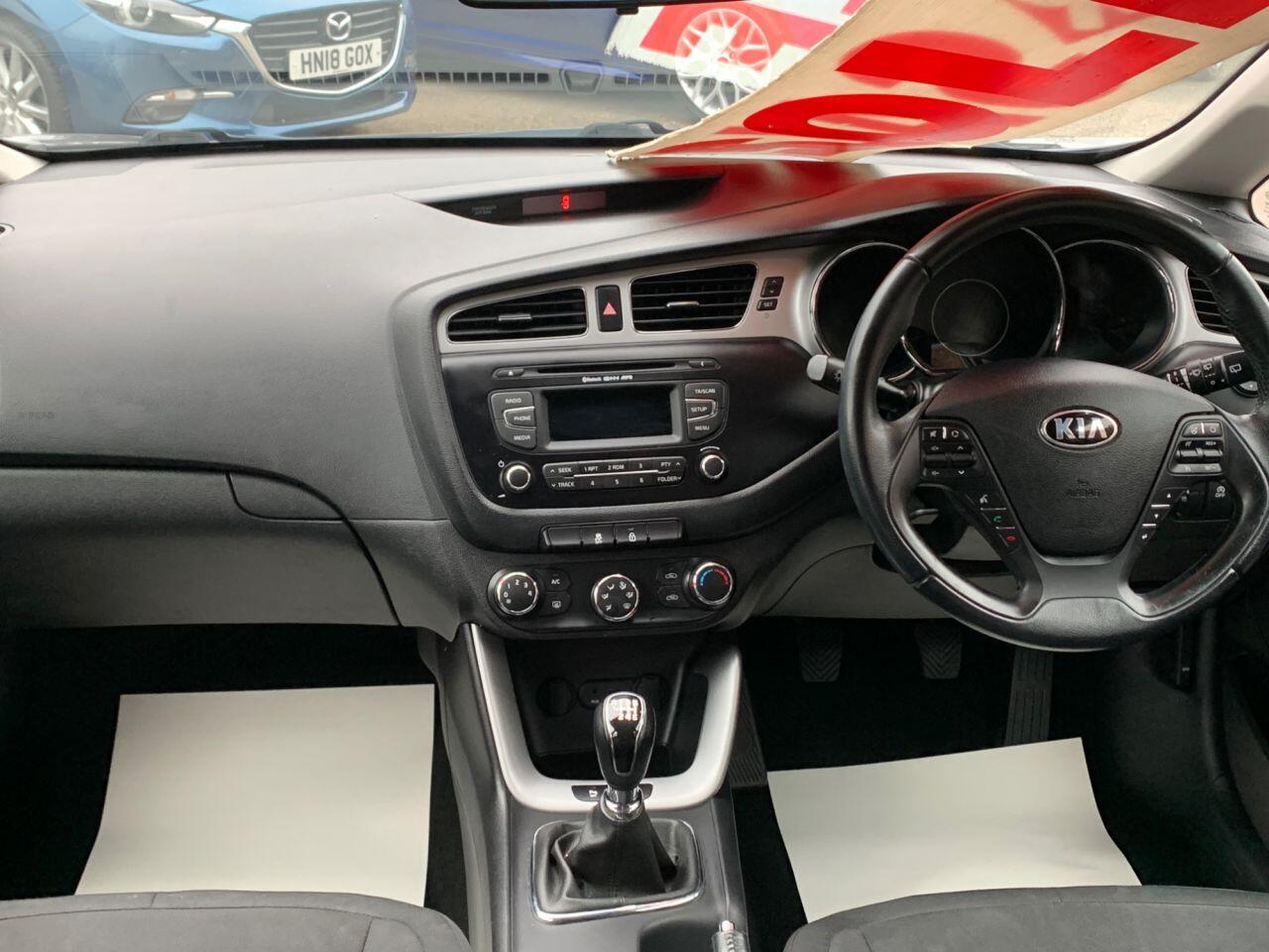 Kia ceed - Image 14