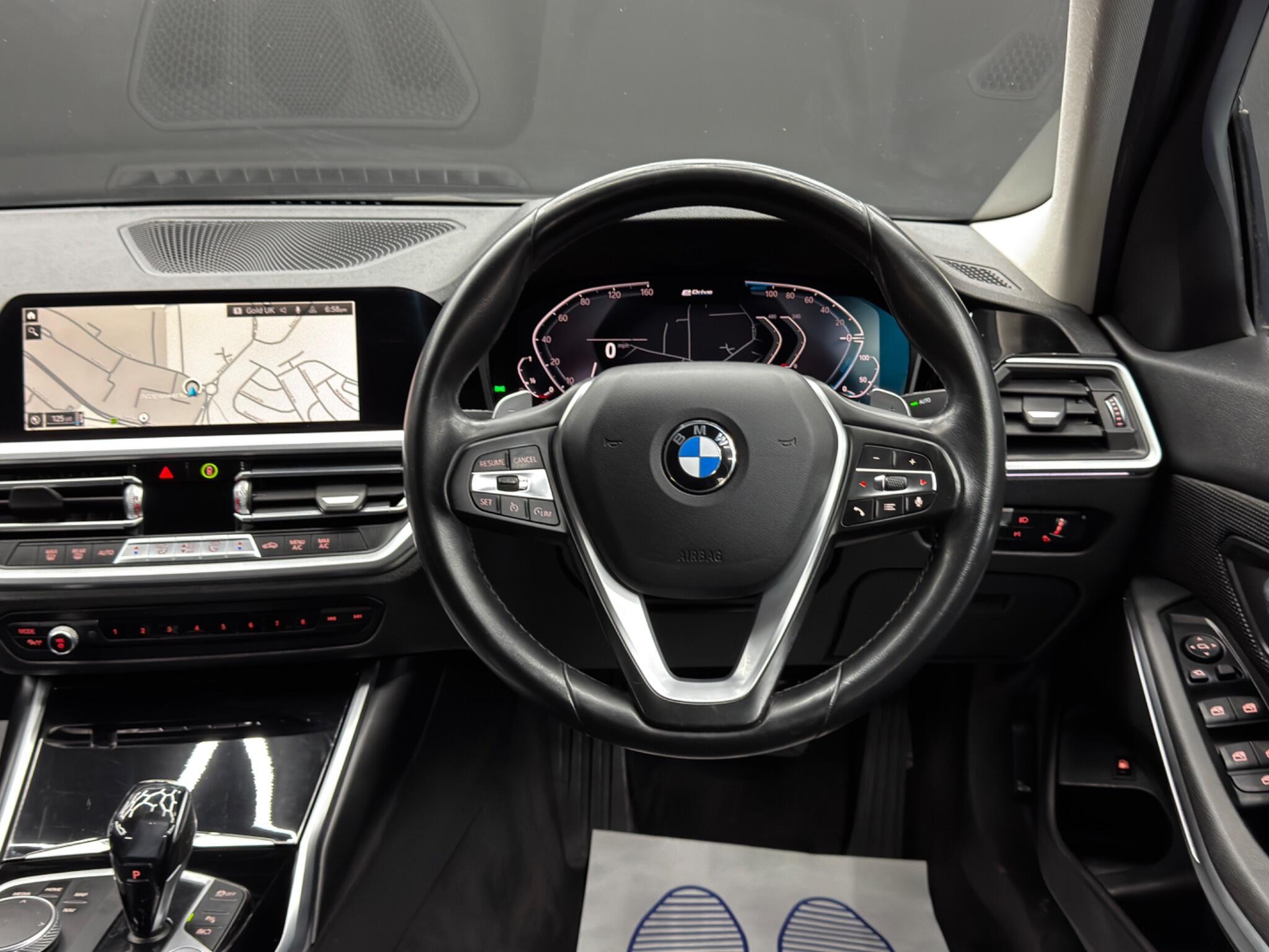 BMW 3 Series - Image 16