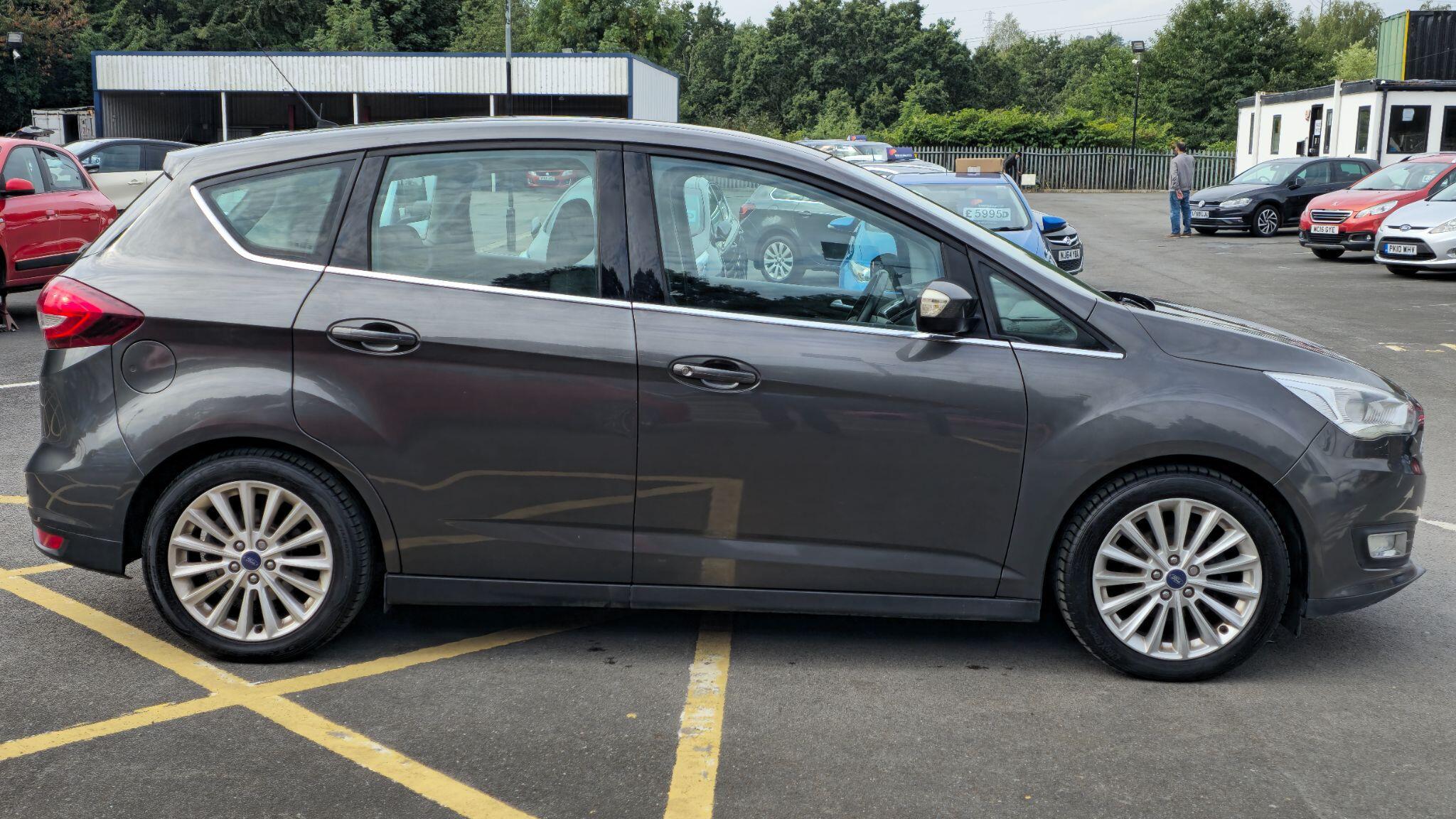 Ford C-MAX - Image 8