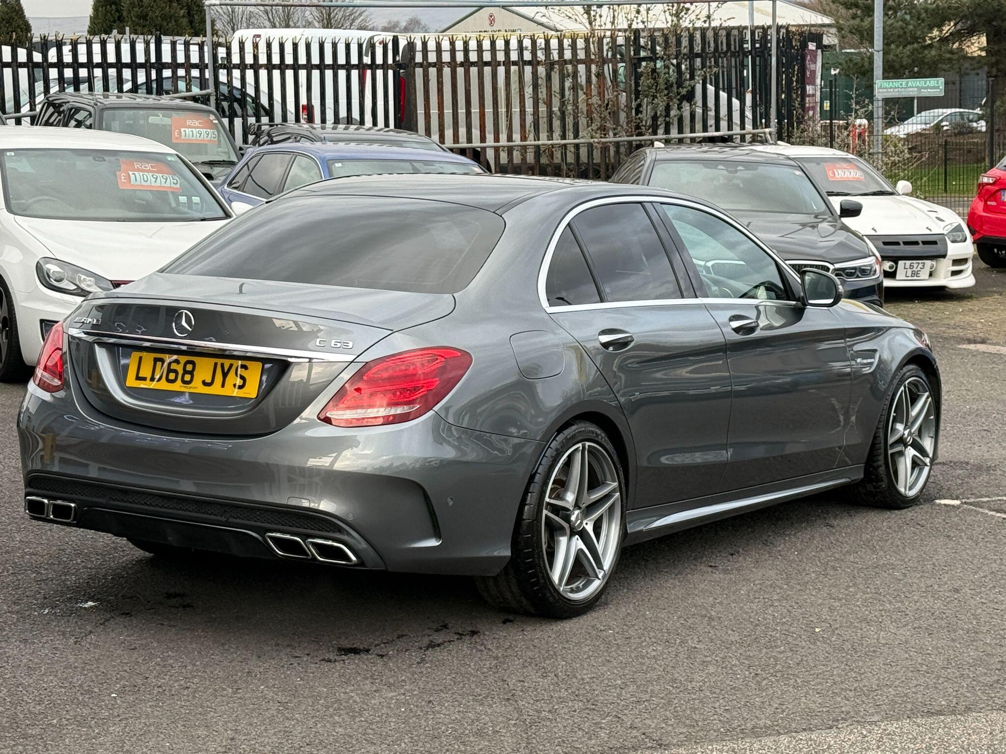 Mercedes C Class - Image 19