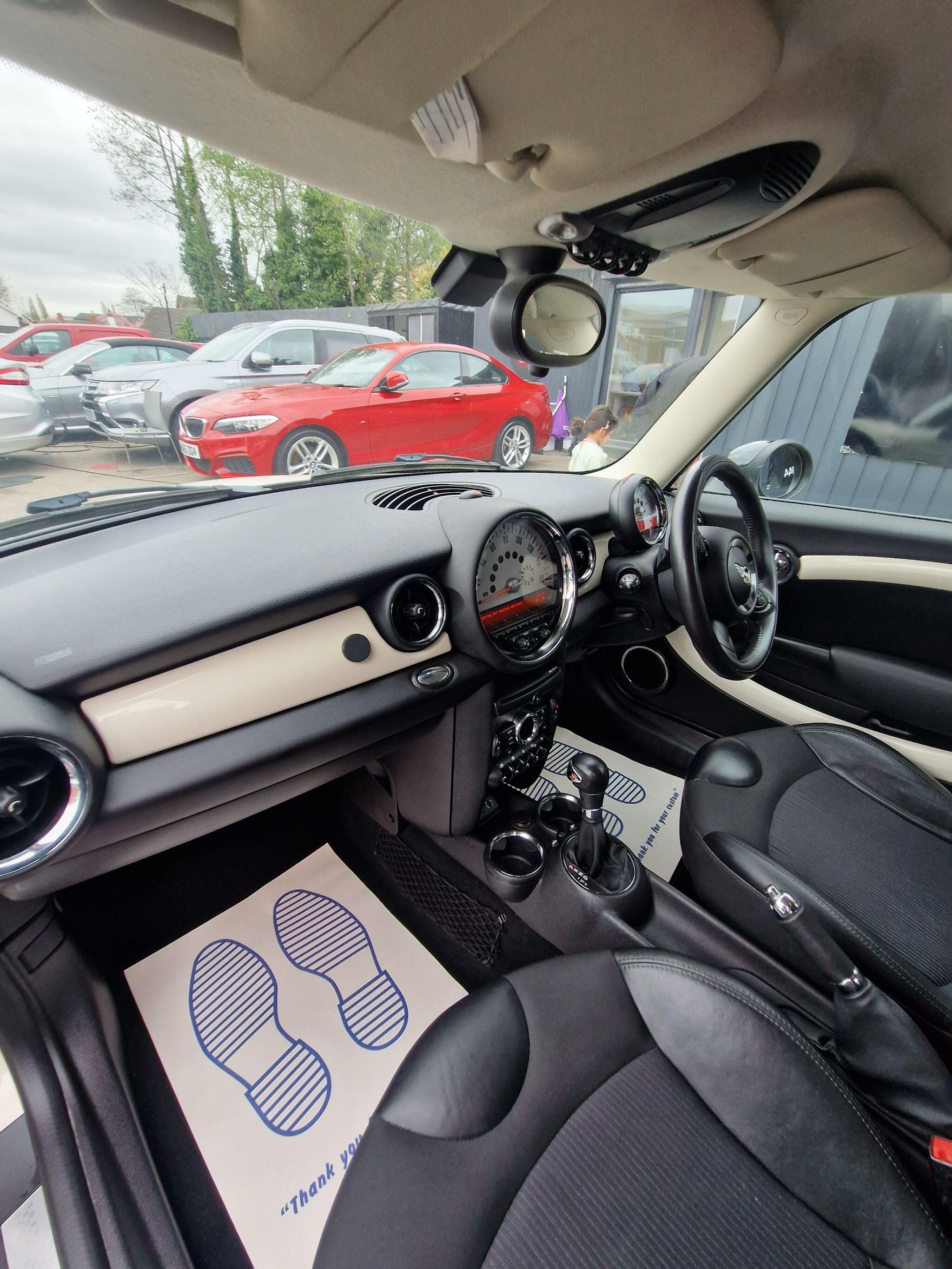 MINI Hatch - Image 34