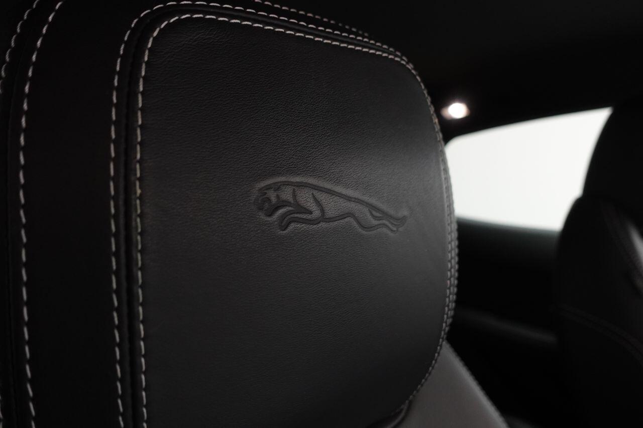 Jaguar E-Pace - Image 24