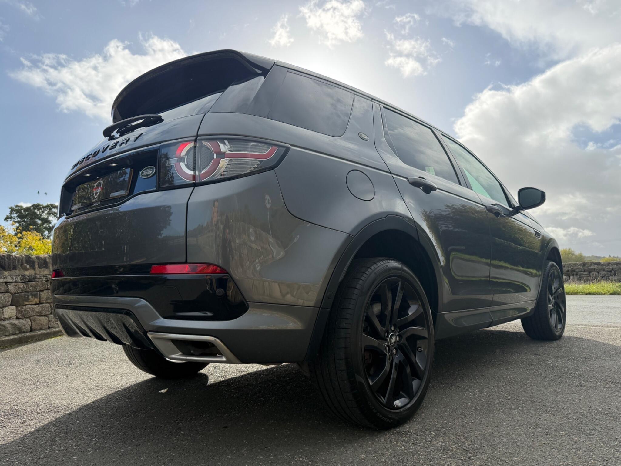 Land Rover DISCOVERY SPORT - Image 17