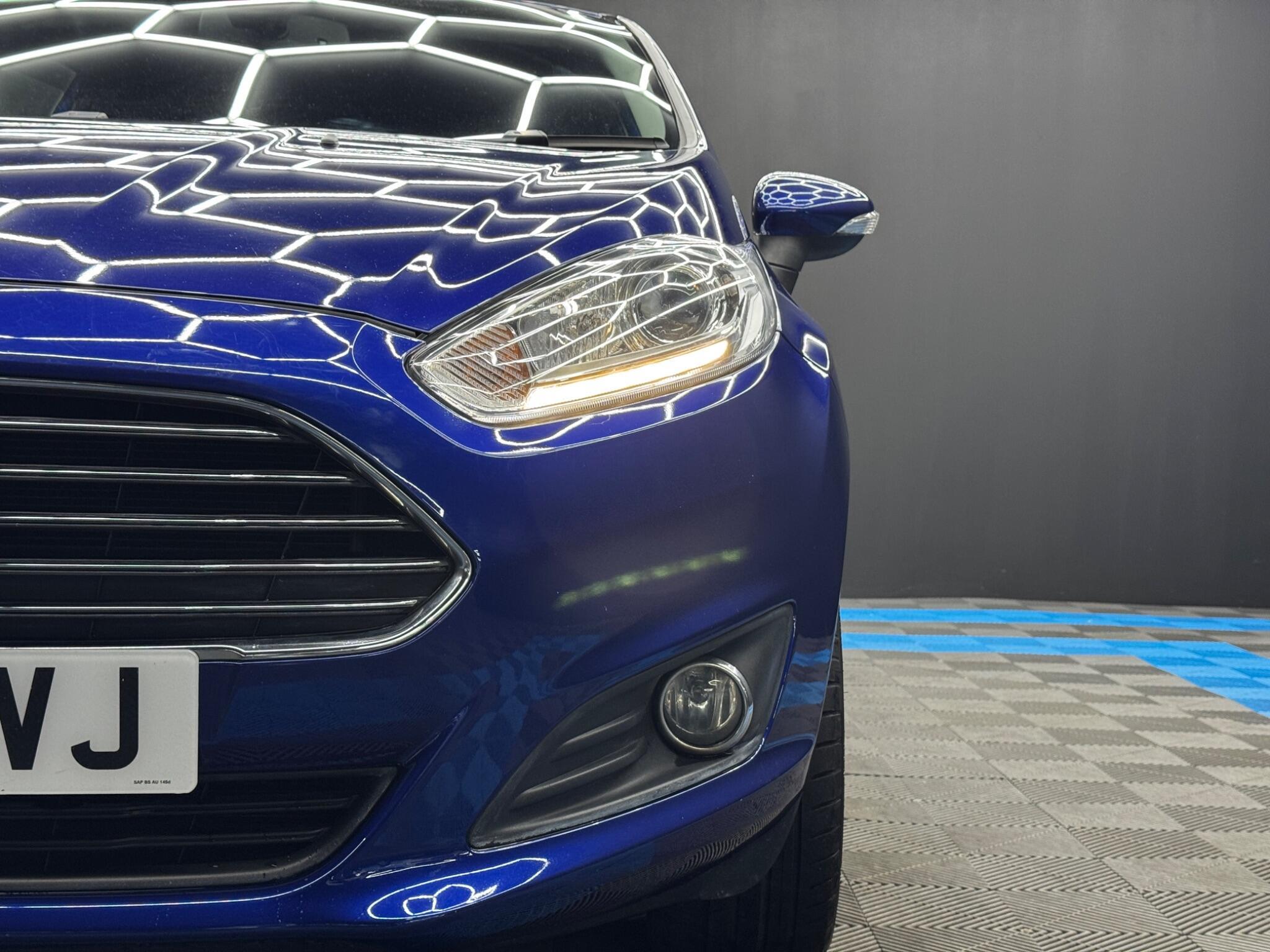 Ford Fiesta - Image 36