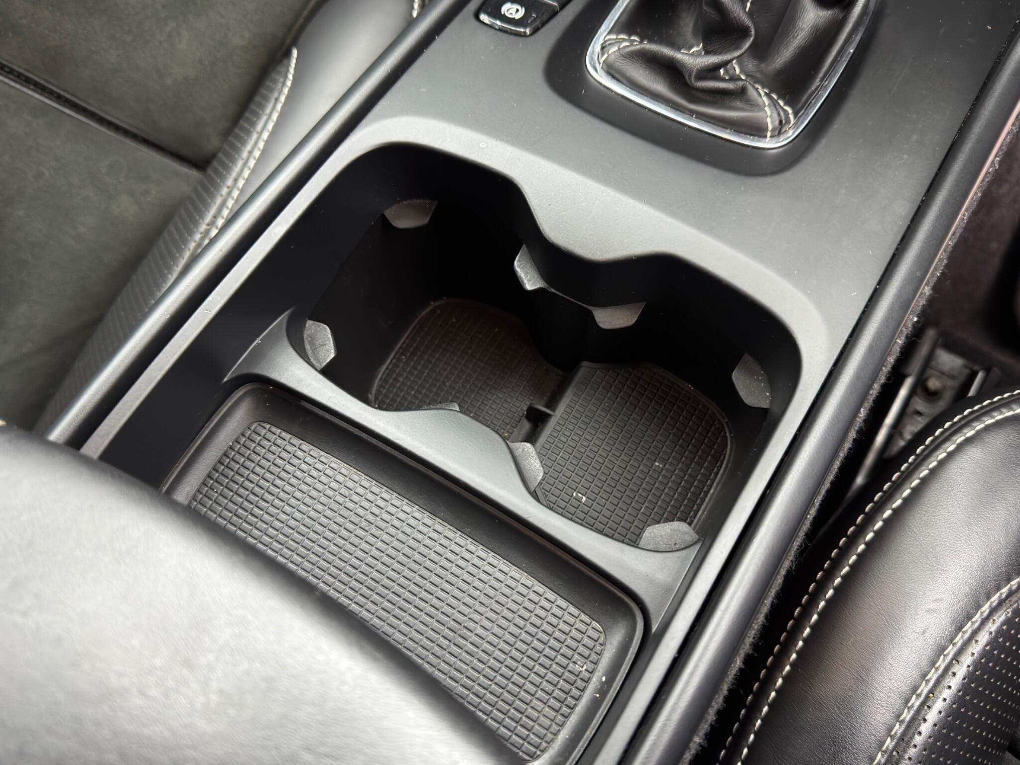 Volvo XC40 - Image 24