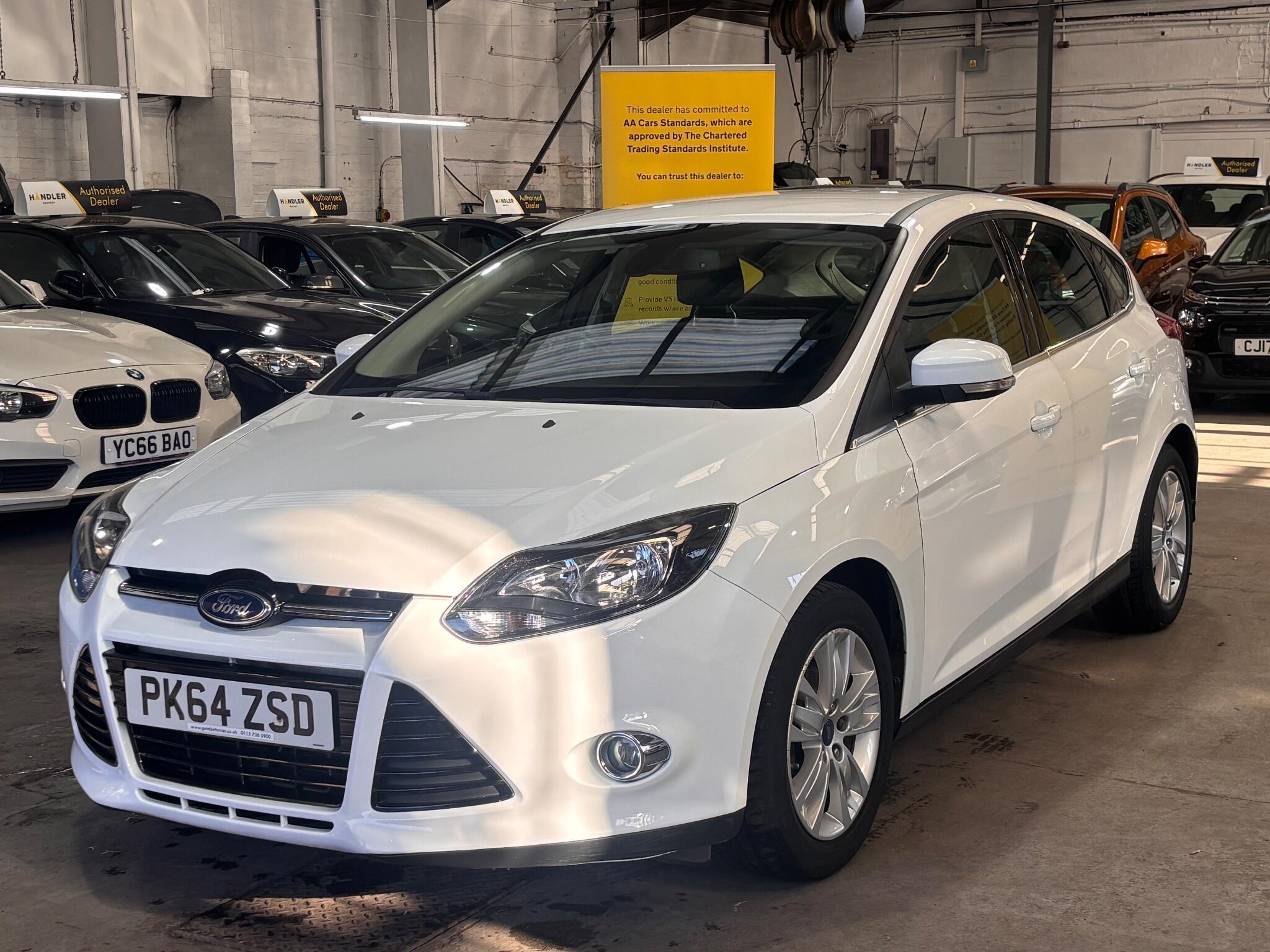 Ford Focus - Image 13