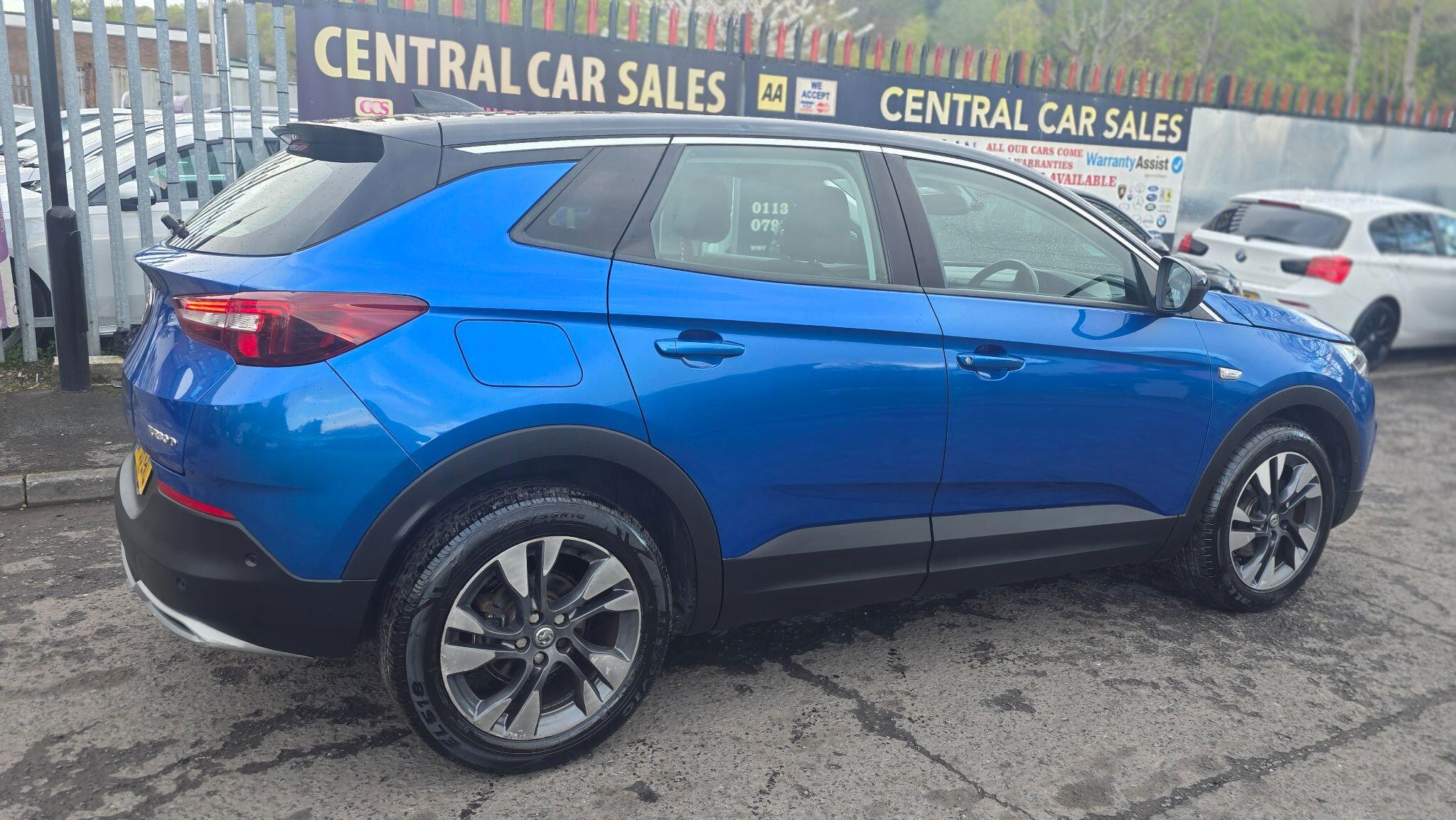 Vauxhall Grandland X - Image 8