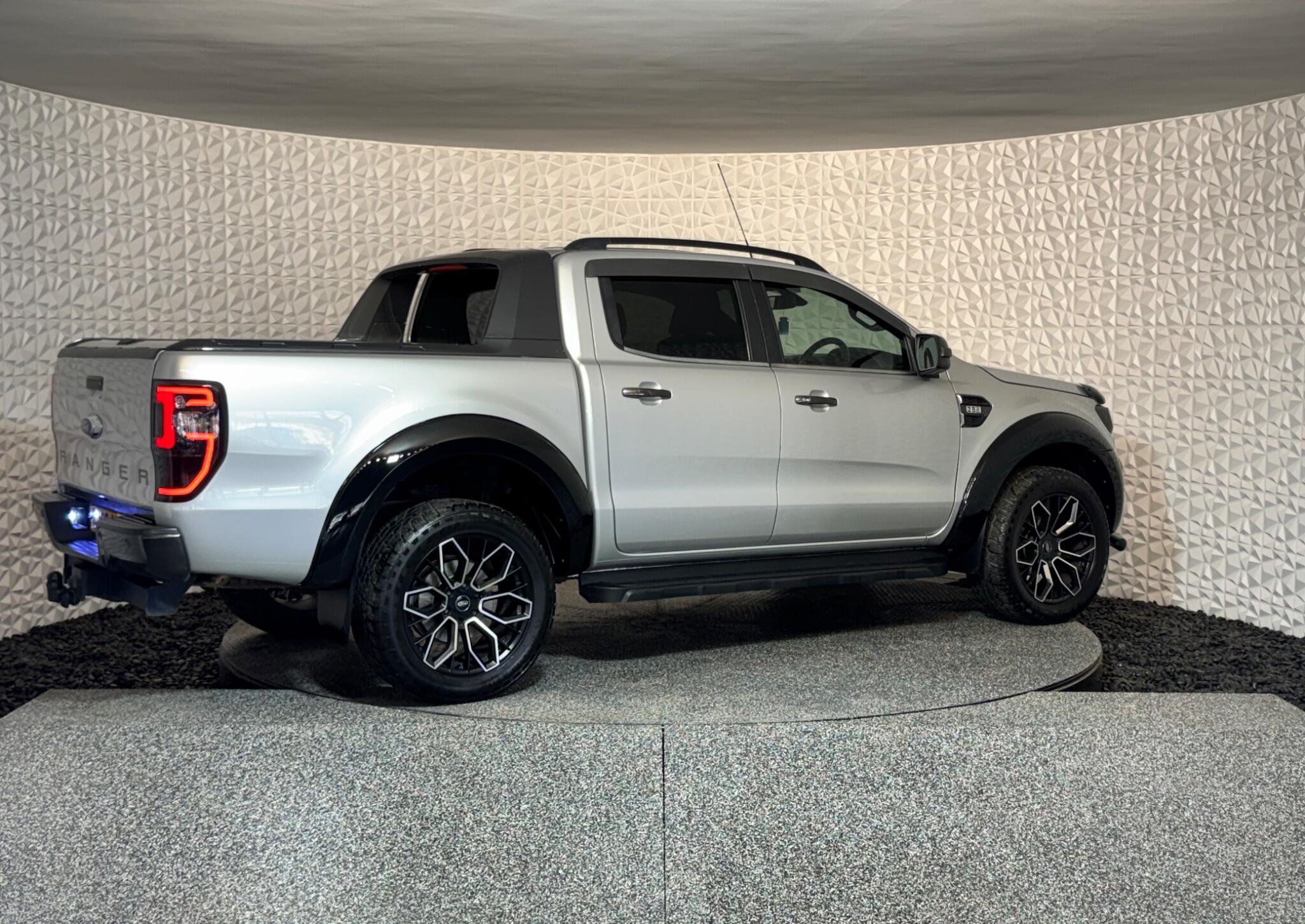 Ford Ranger - Image 10