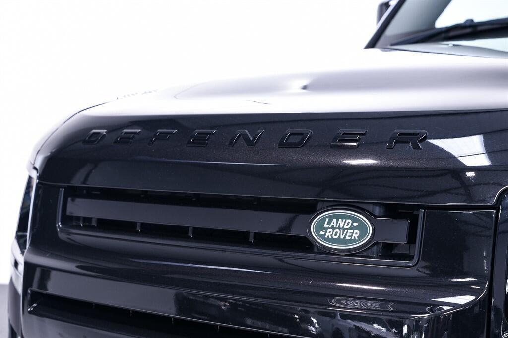 Land Rover Defender 90 - Image 8