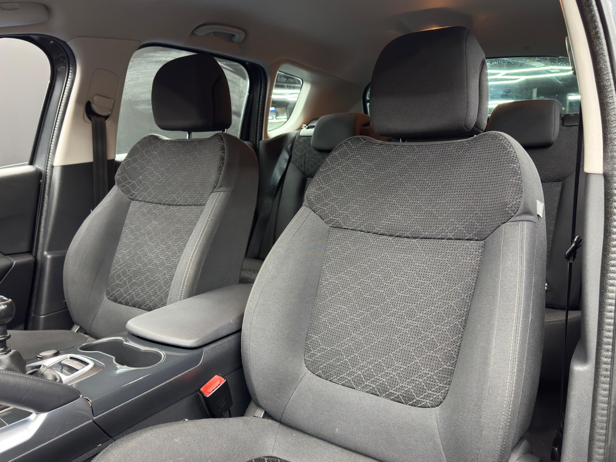 Peugeot 3008 - Image 14