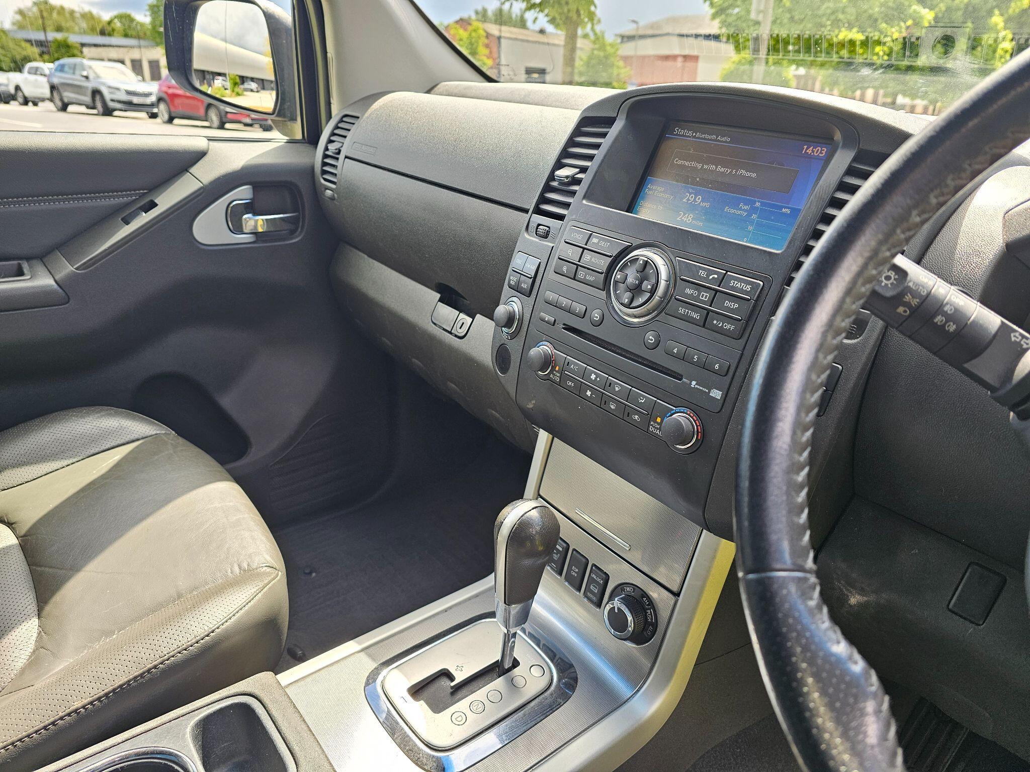Nissan NAVARA - Image 27