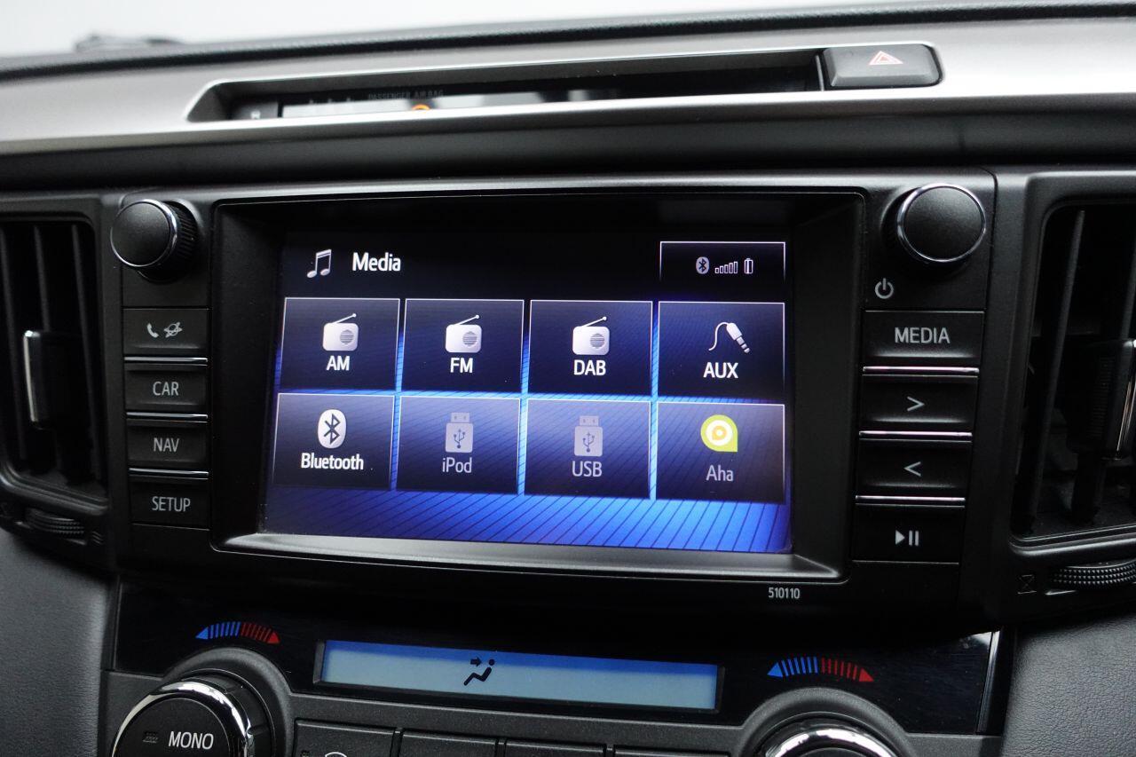 Toyota RAV4 - Image 17