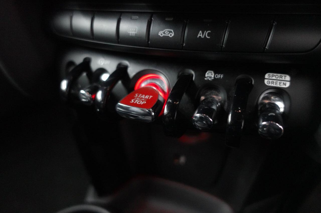 MINI Hatch - Image 14