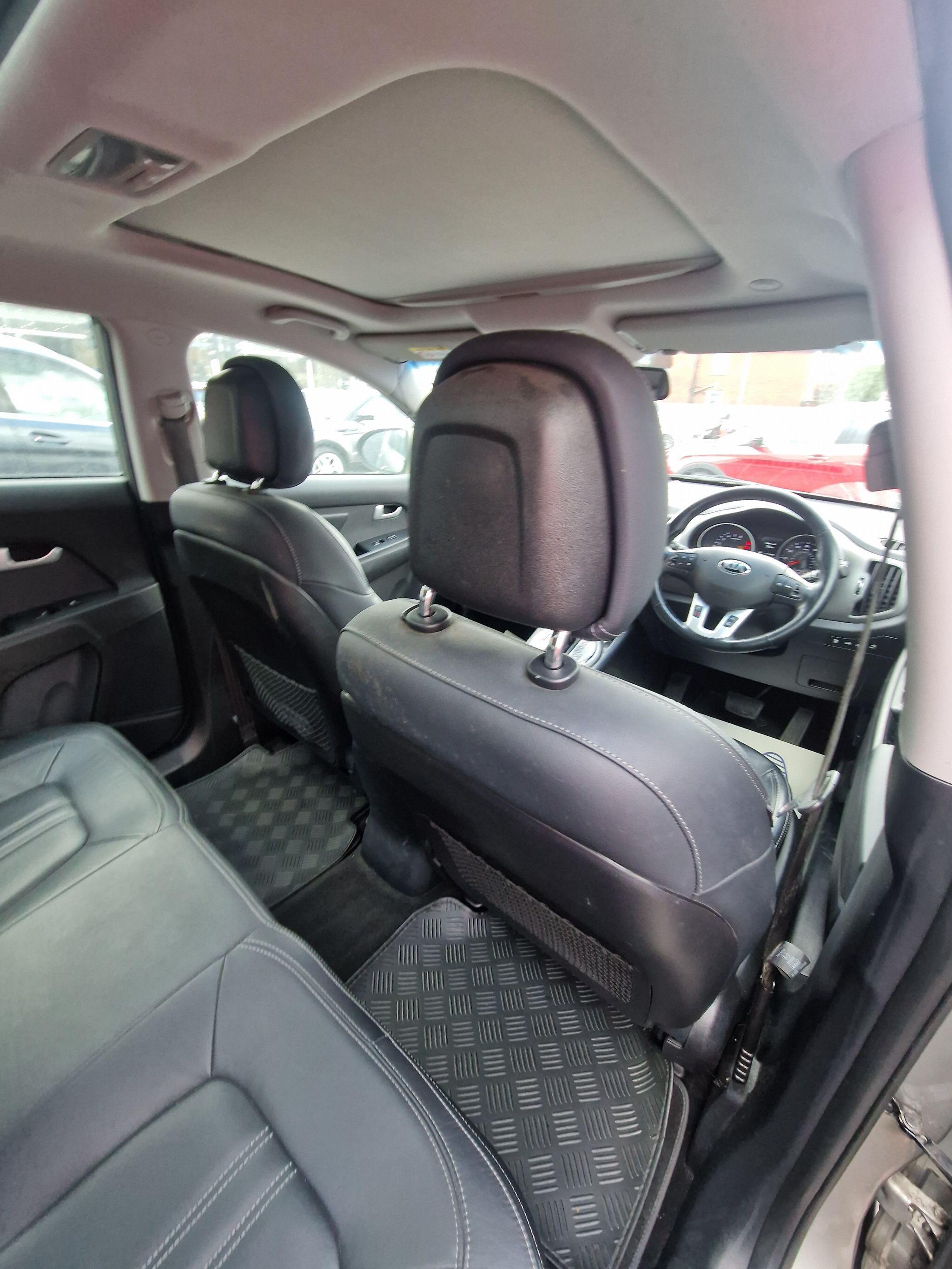 Kia Sportage - Image 44