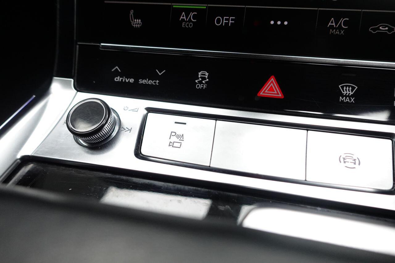 Audi E-Tron - Image 46