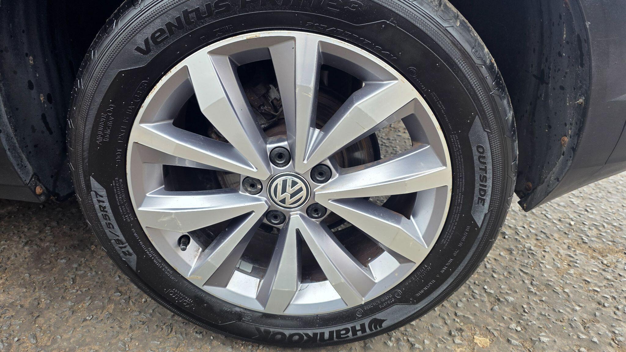 Volkswagen T-Roc - Image 55