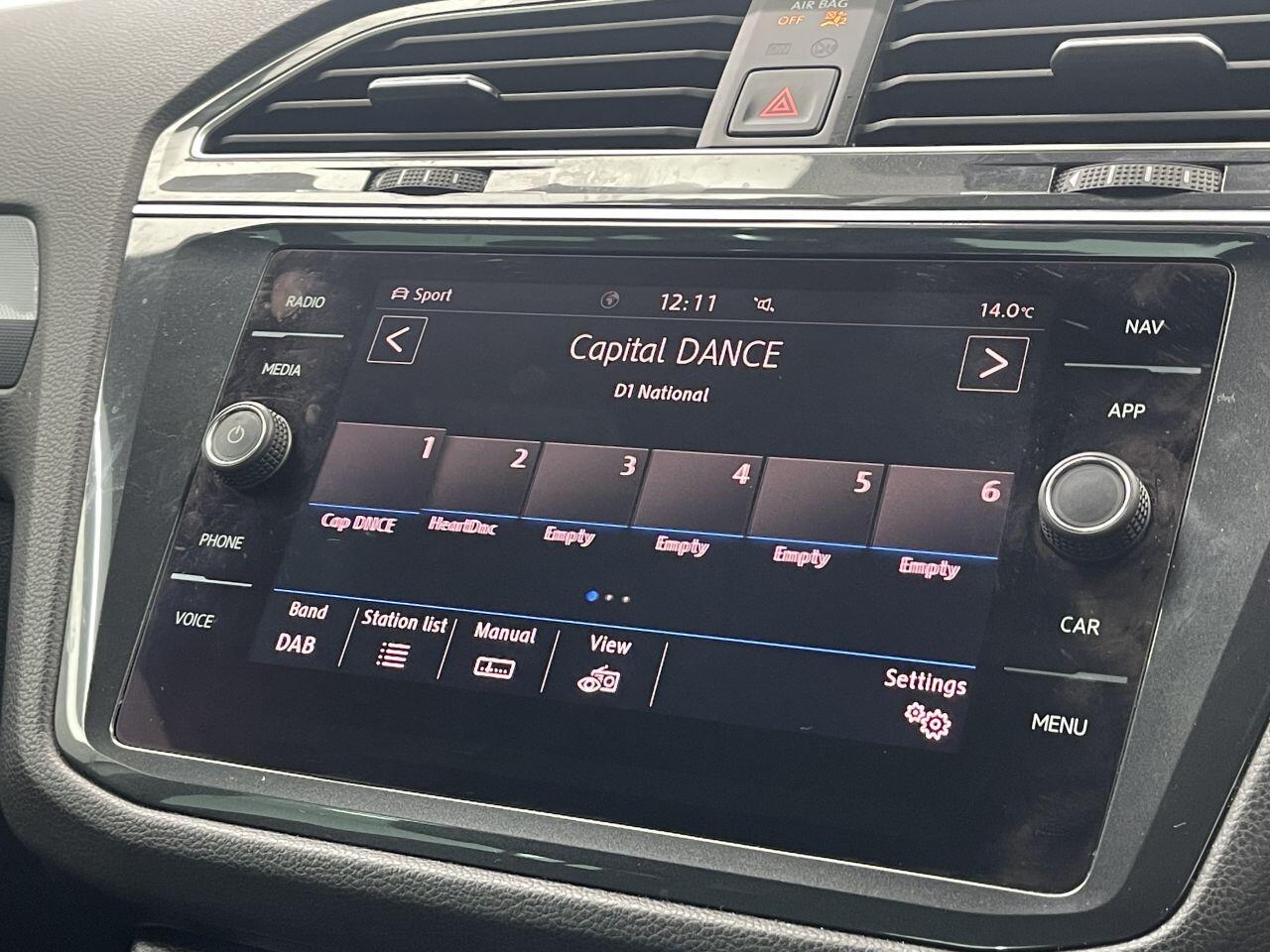 Volkswagen Tiguan - Image 33