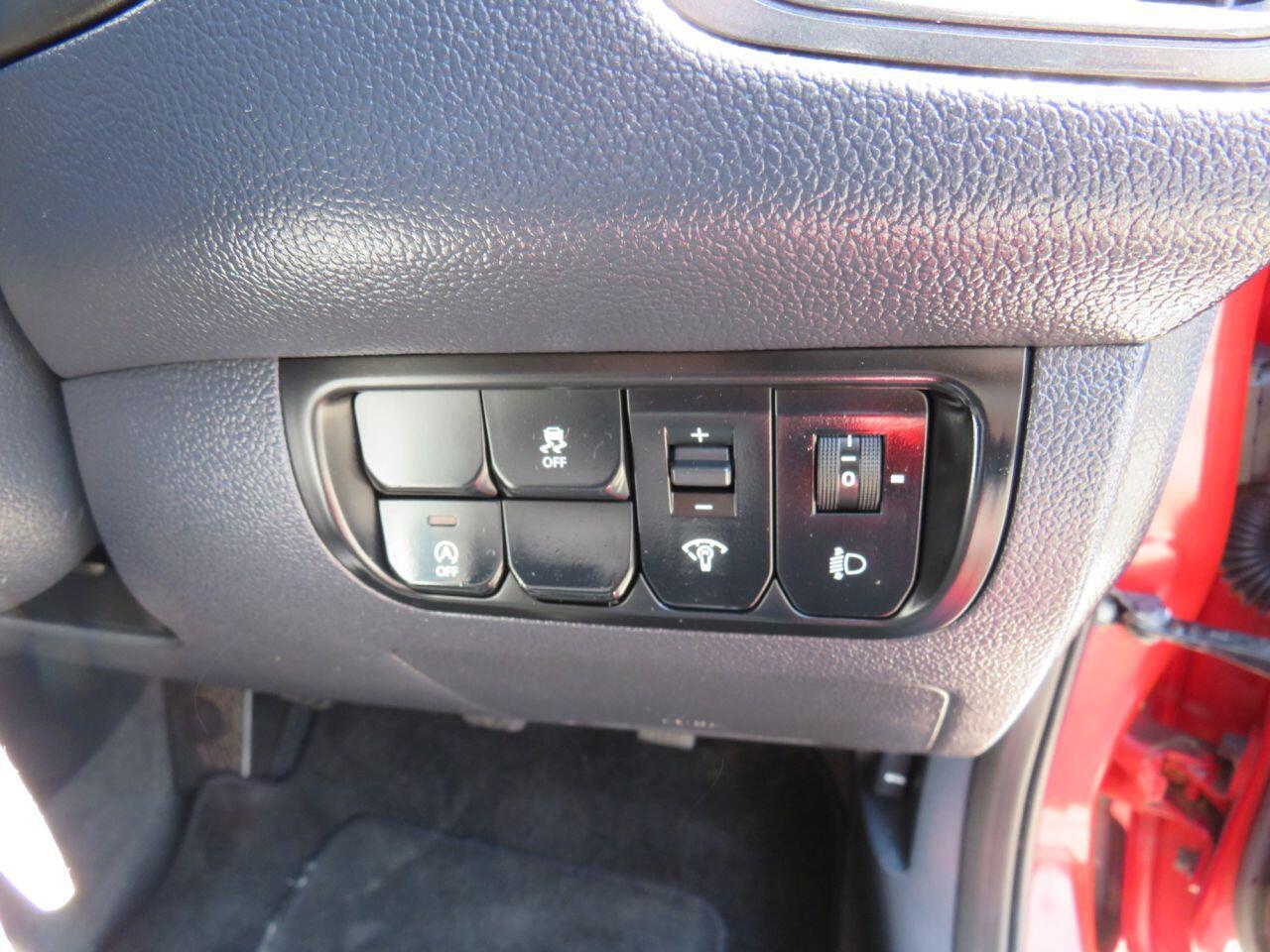 Kia Rio - Image 20