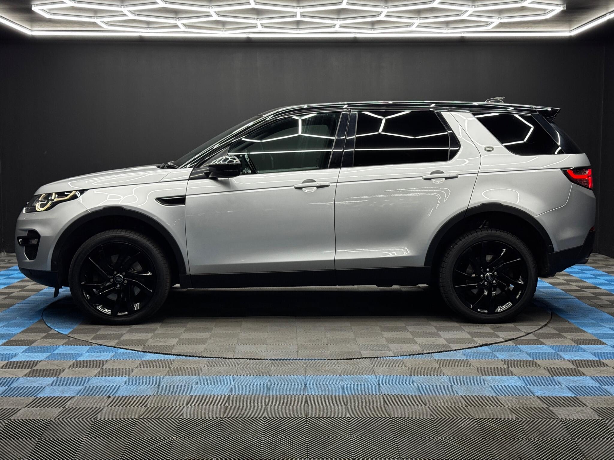 Land Rover DISCOVERY SPORT - Image 8