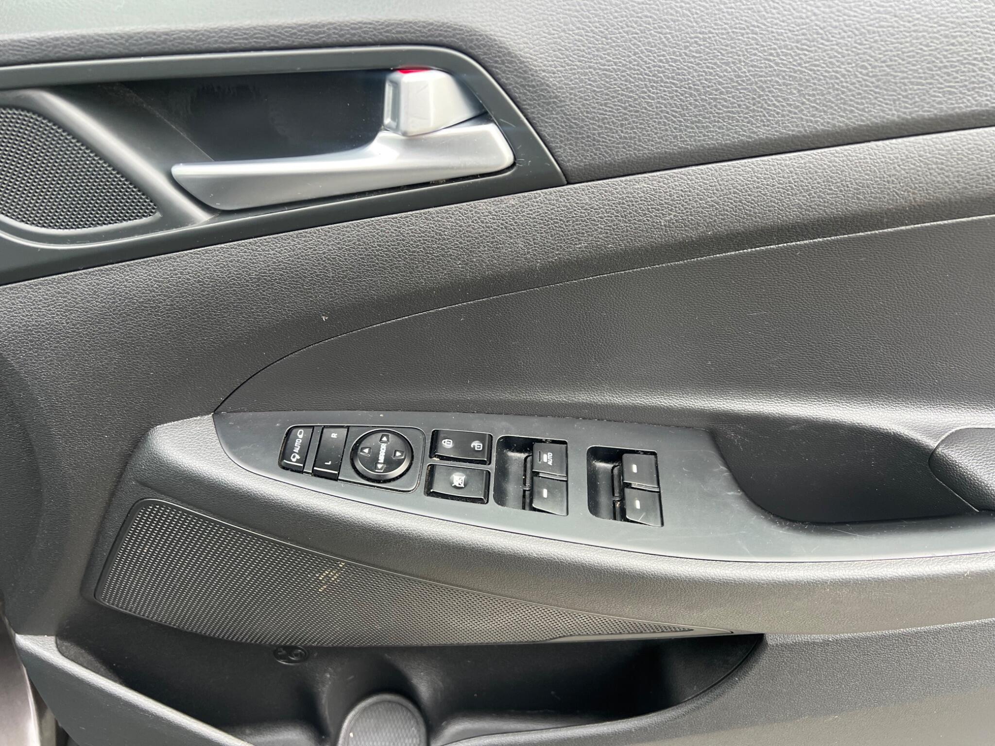 Hyundai Tucson - Image 24