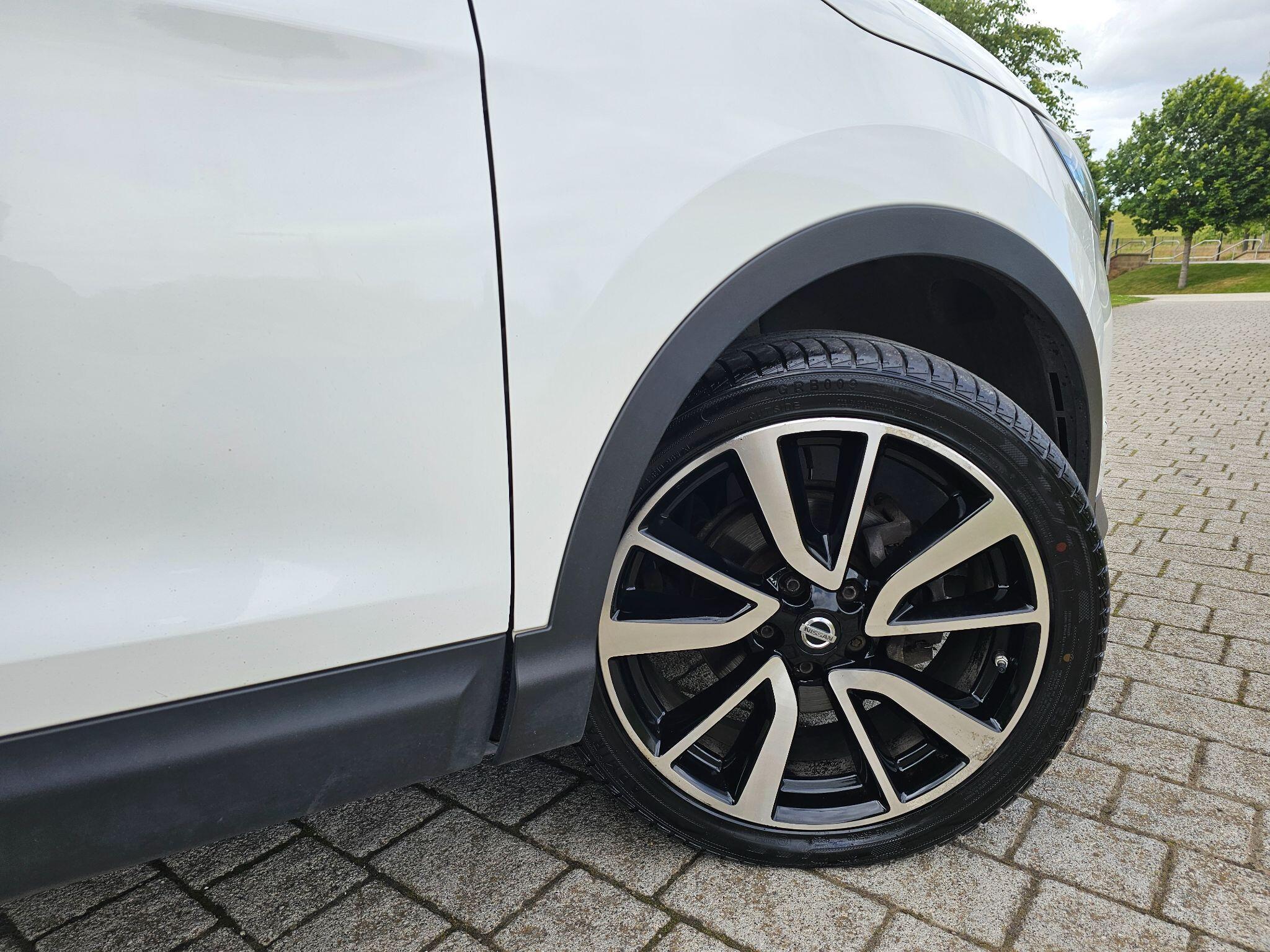 Nissan Qashqai - Image 14