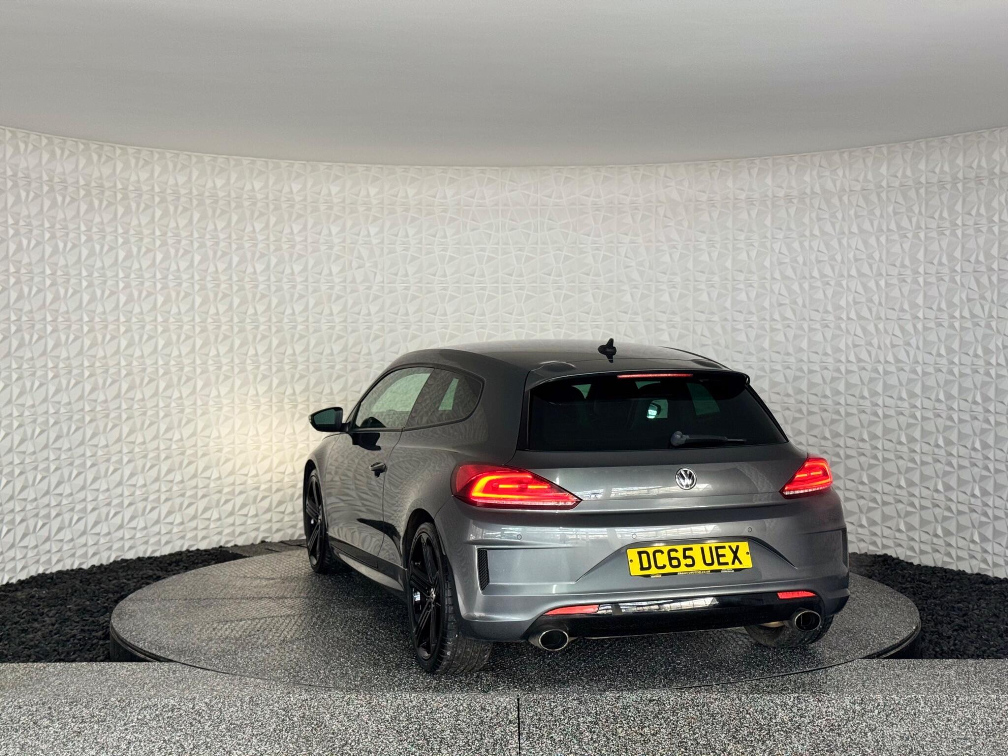 Volkswagen Scirocco - Image 14