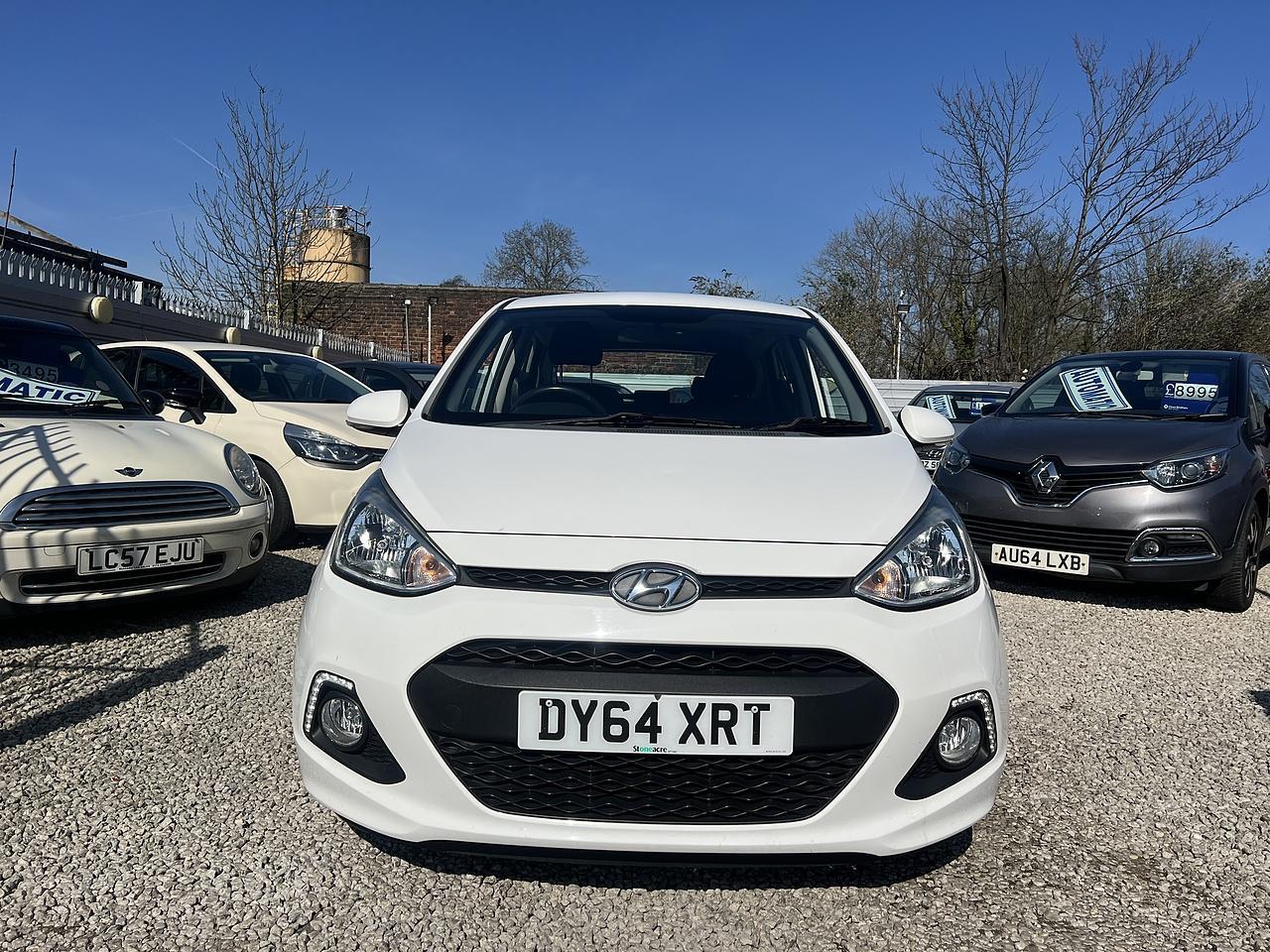 Hyundai i10 - Image 2