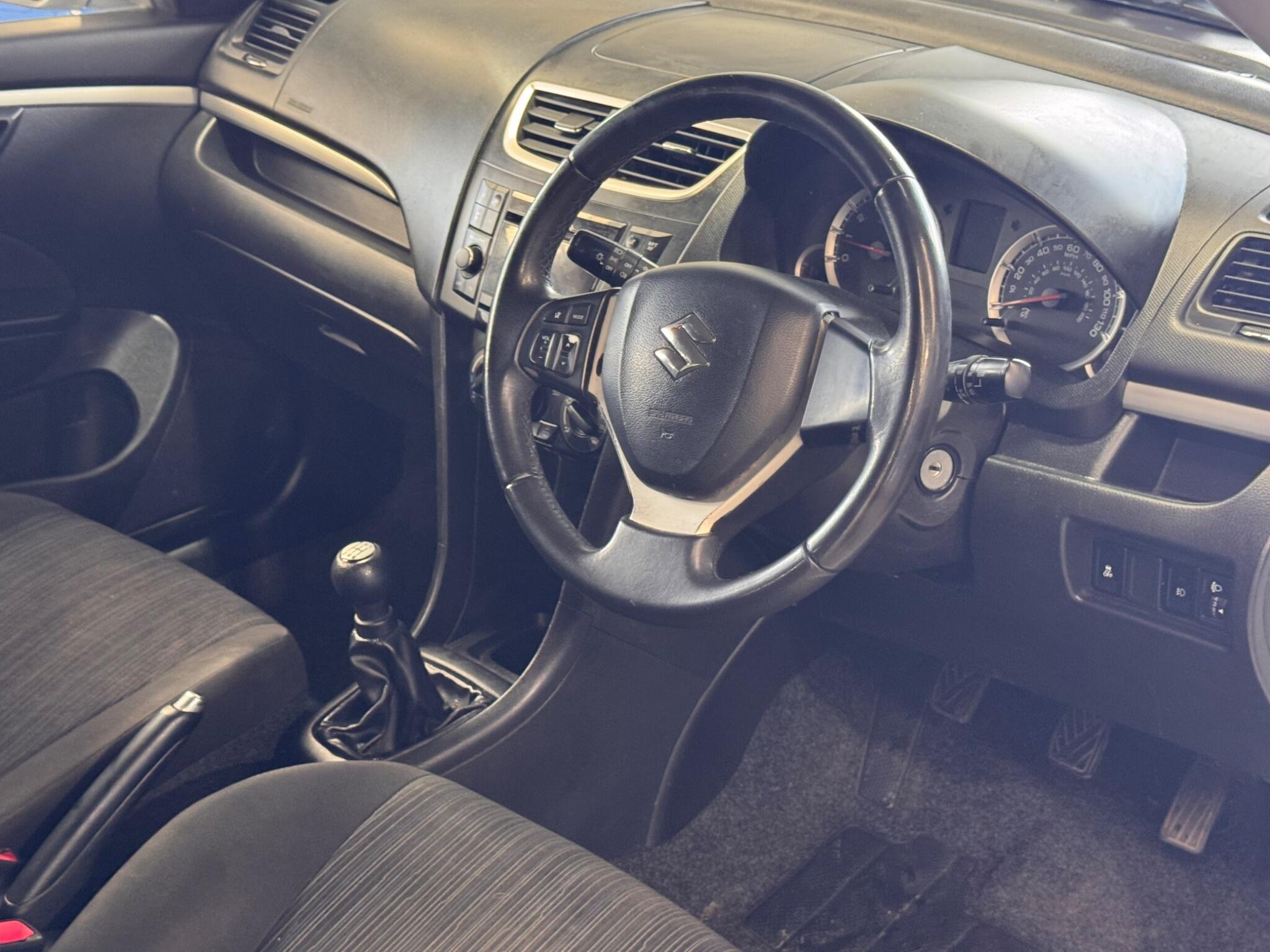 Suzuki Swift - Image 15