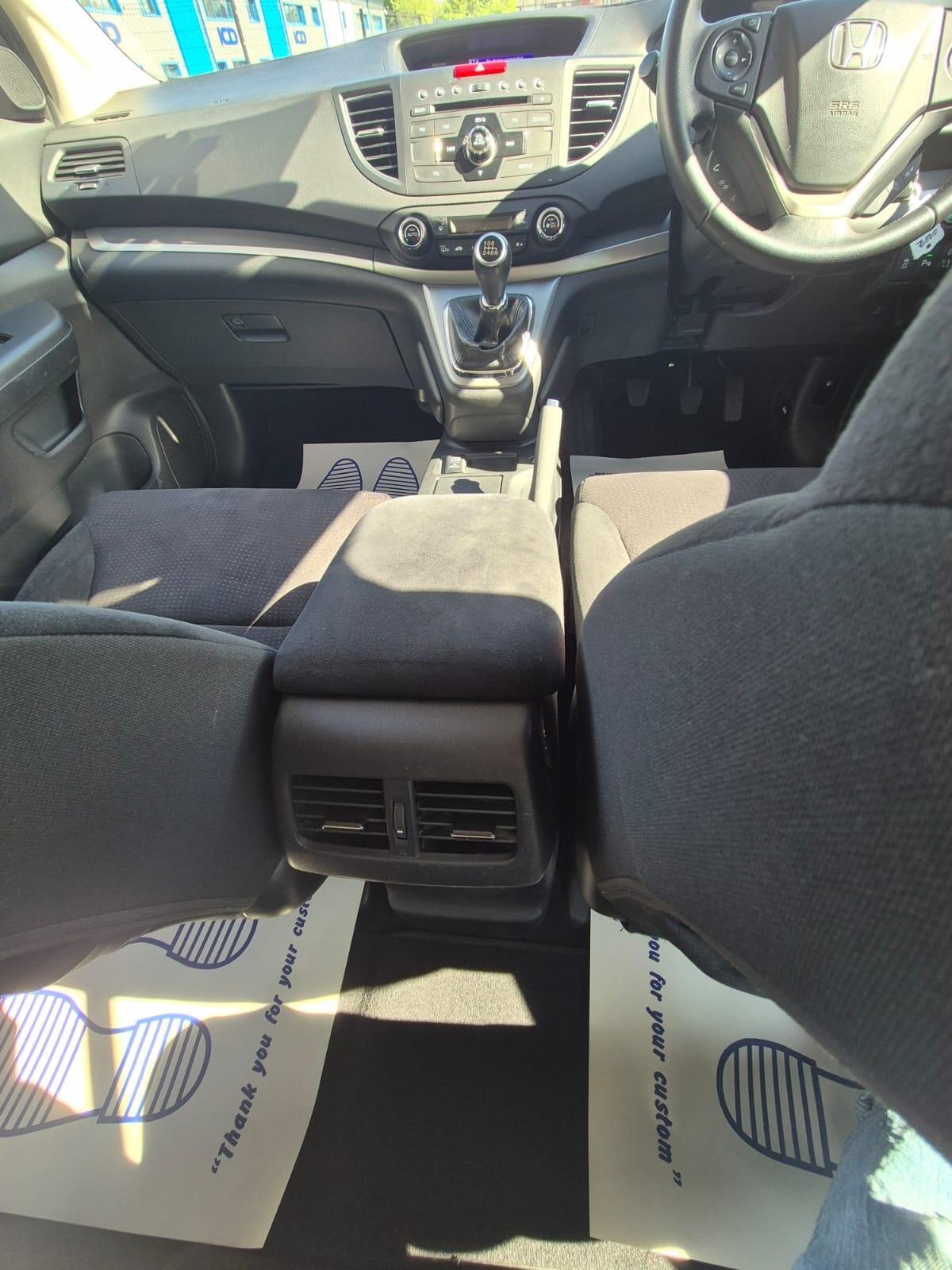 Honda CR-V - Image 37