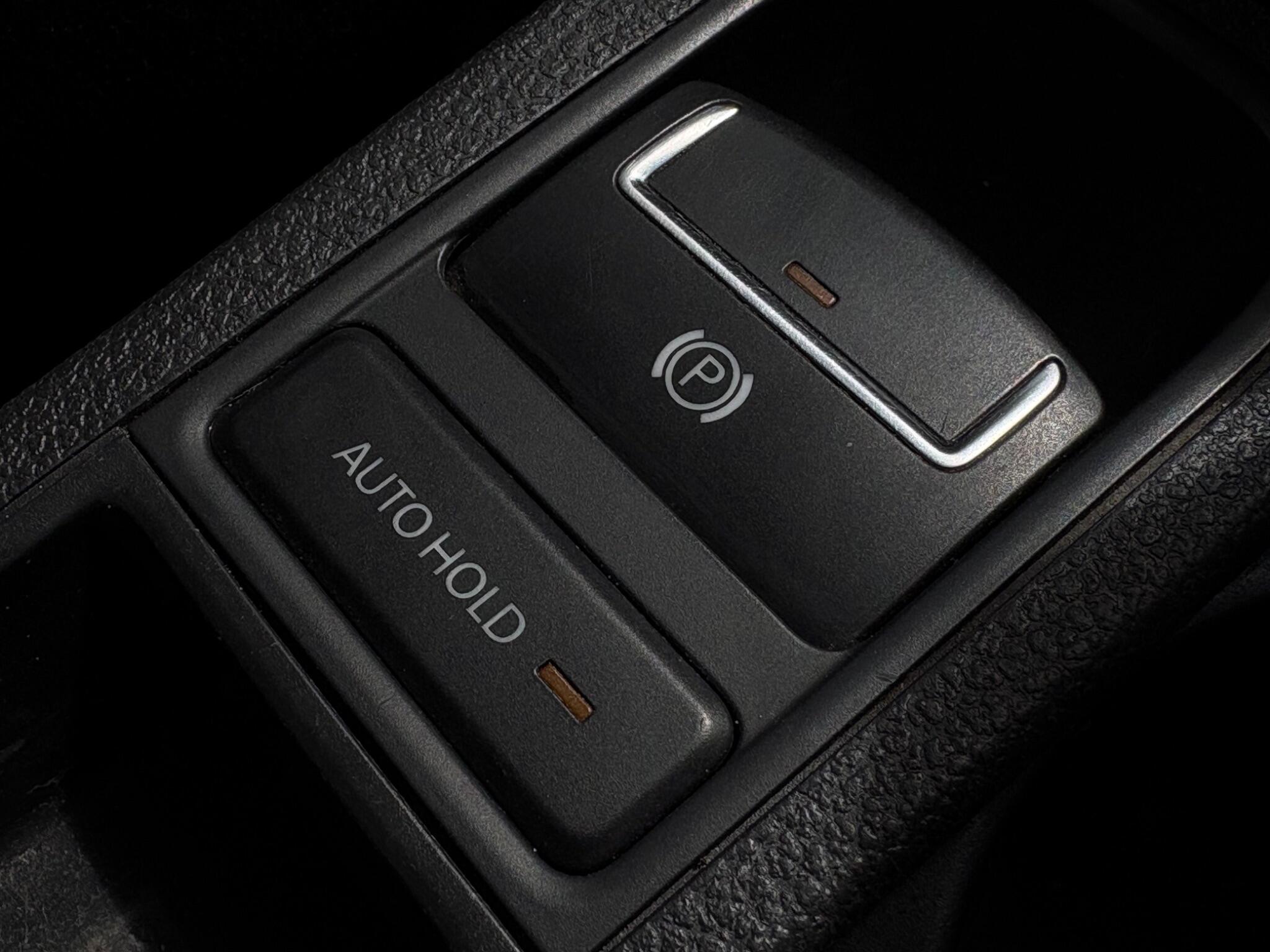 Volkswagen Tiguan - Image 46
