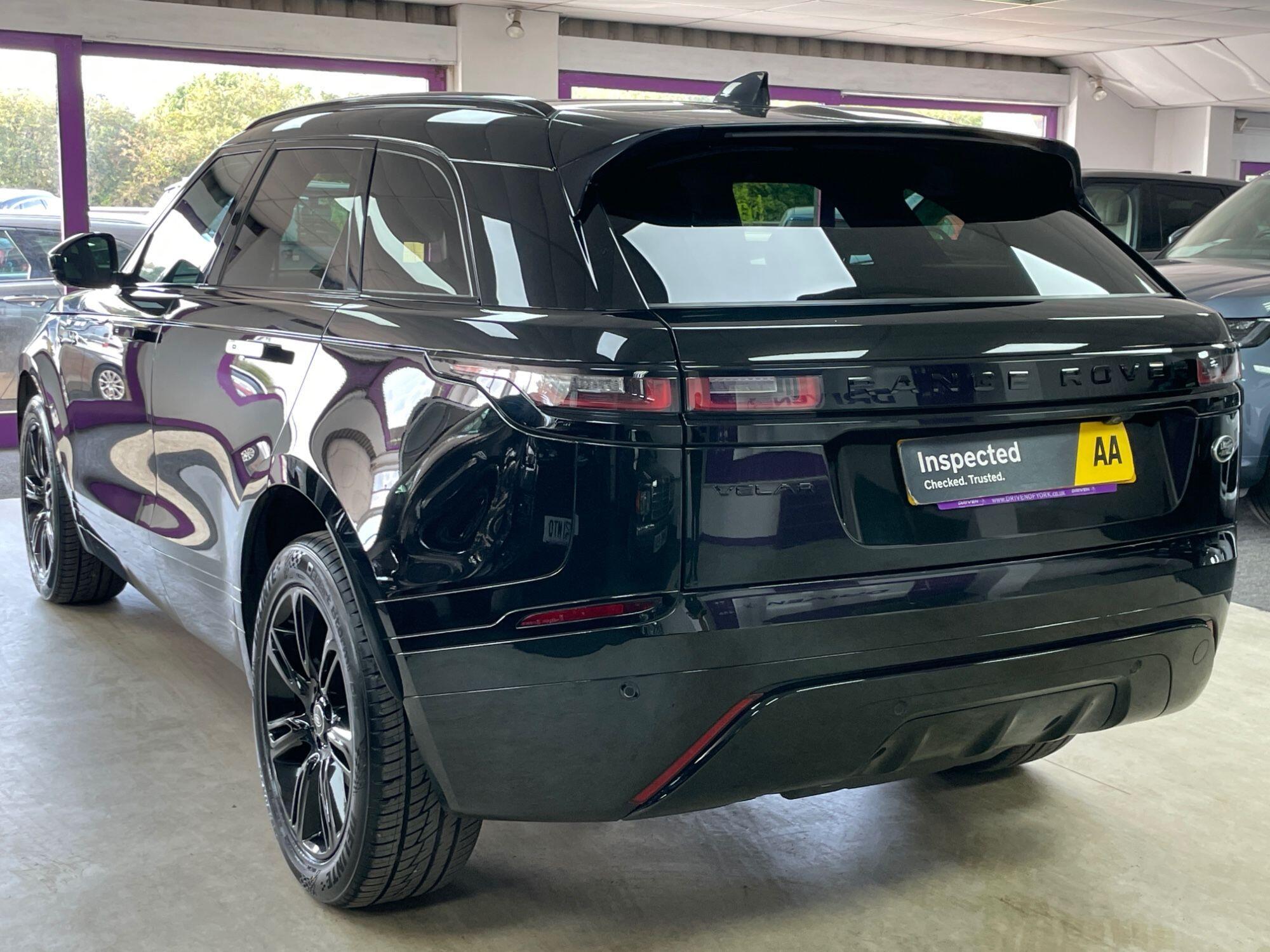 Land Rover Range Rover Velar - Image 9