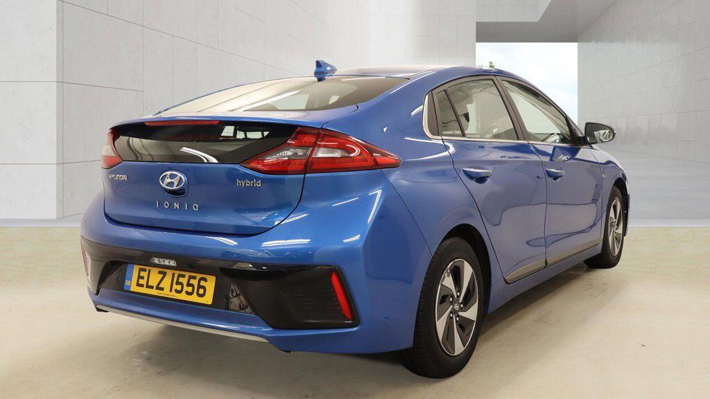 Hyundai Ioniq - Image 5