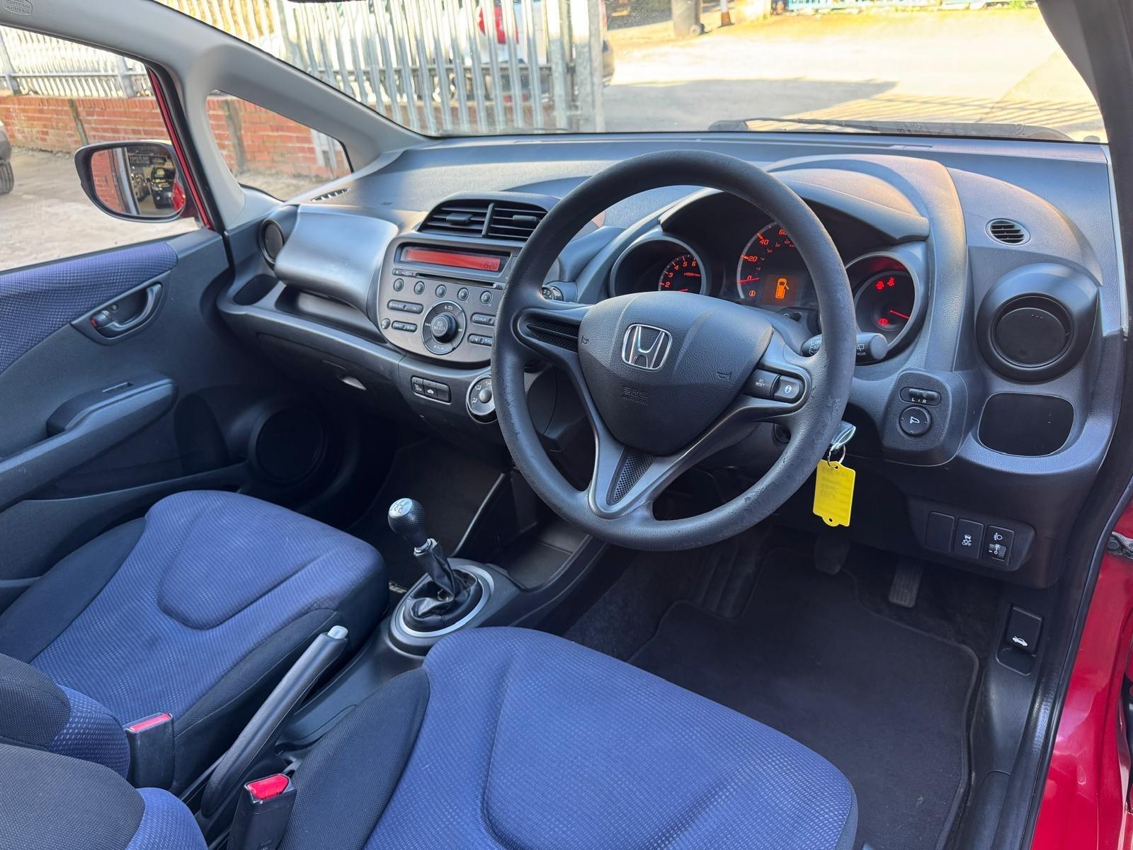 Honda Jazz - Image 15