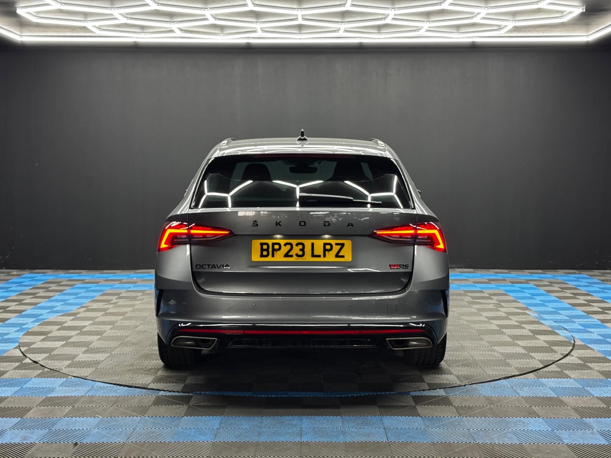Skoda Octavia - Image 6