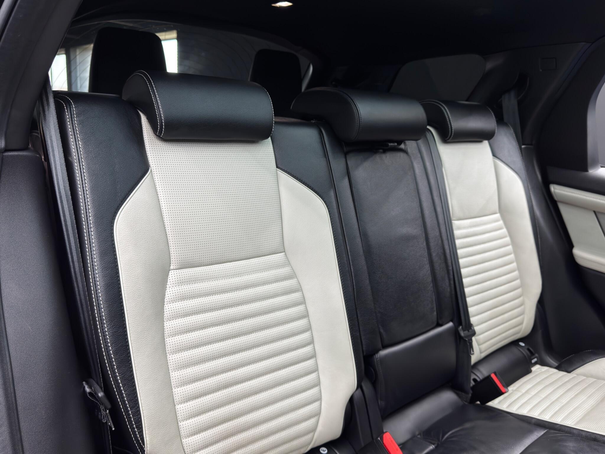 Land Rover DISCOVERY SPORT - Image 15