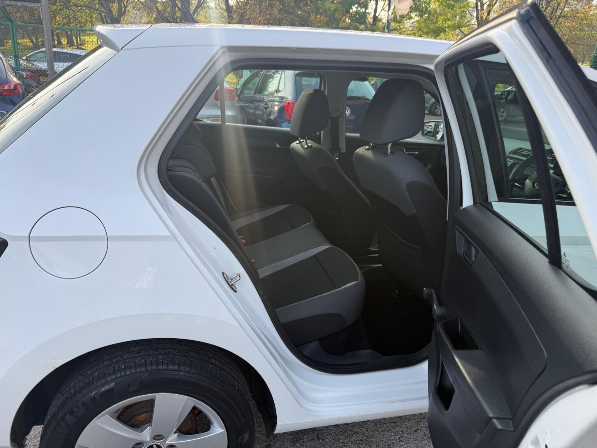 Skoda Fabia - Image 19