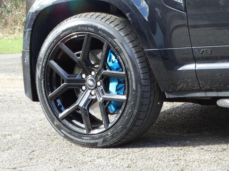 Land Rover DEFENDER 110 - Image 6