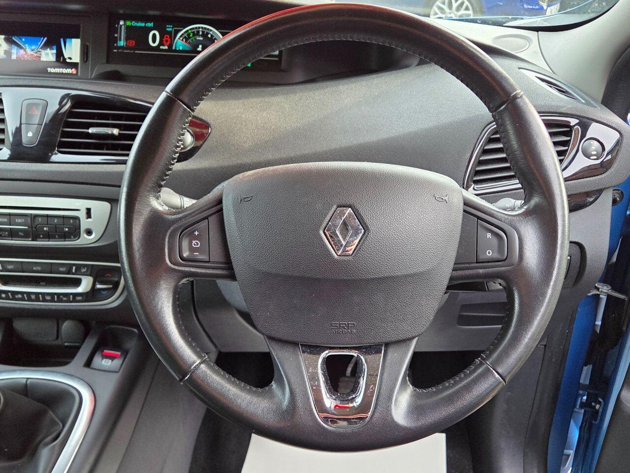 Renault Scenic - Image 15