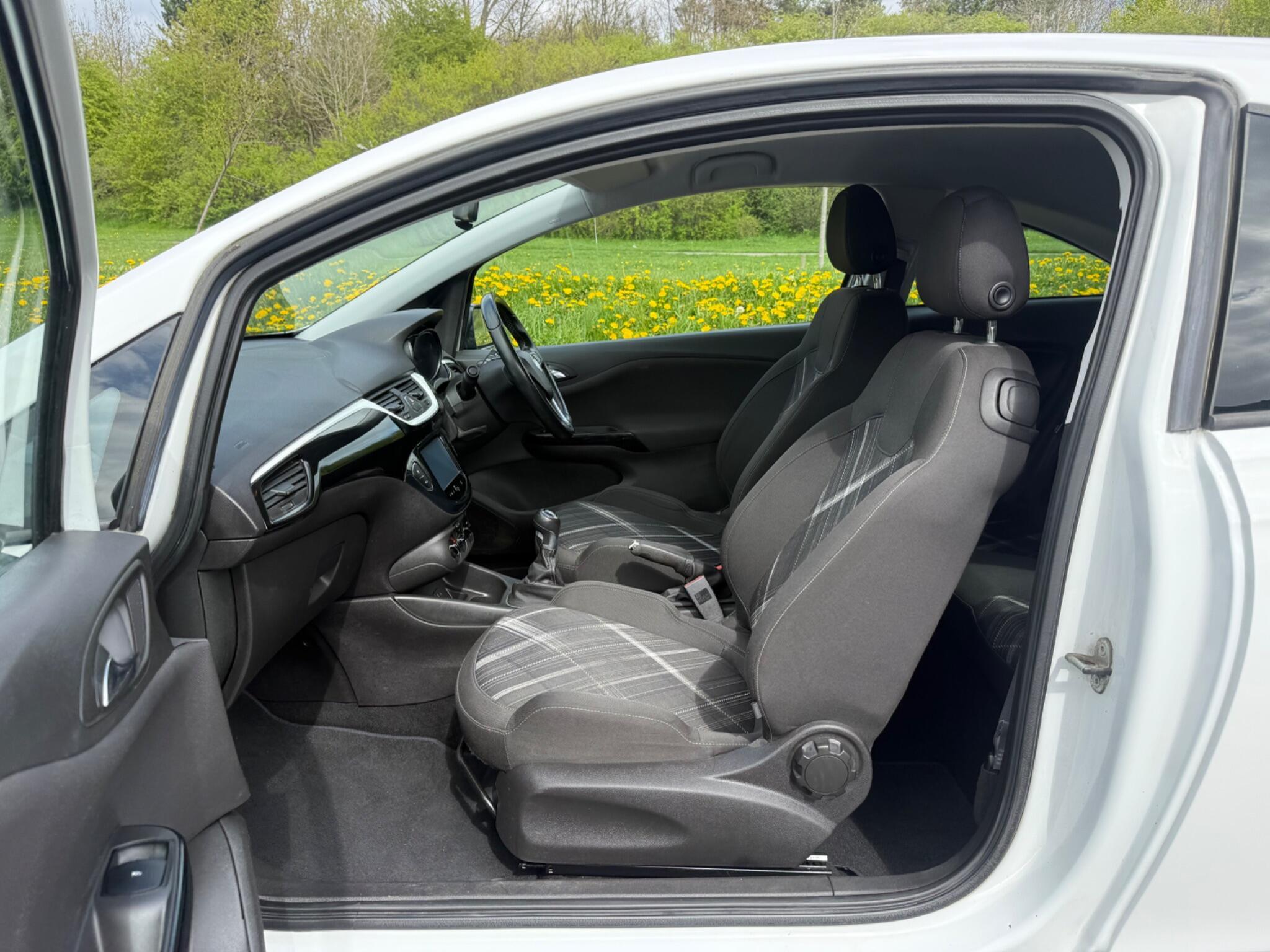 Vauxhall Corsa - Image 8