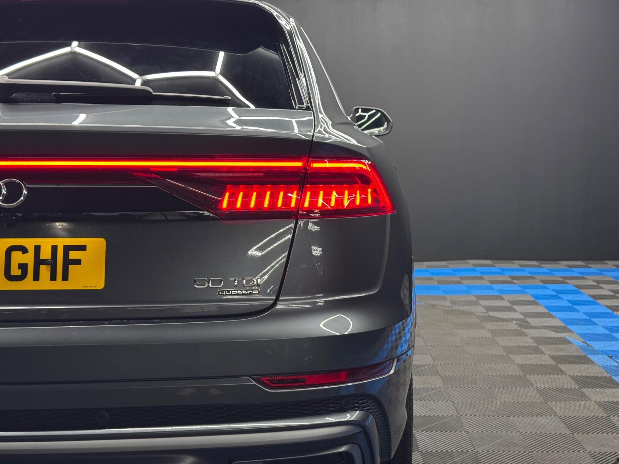 Audi Q8 - Image 47