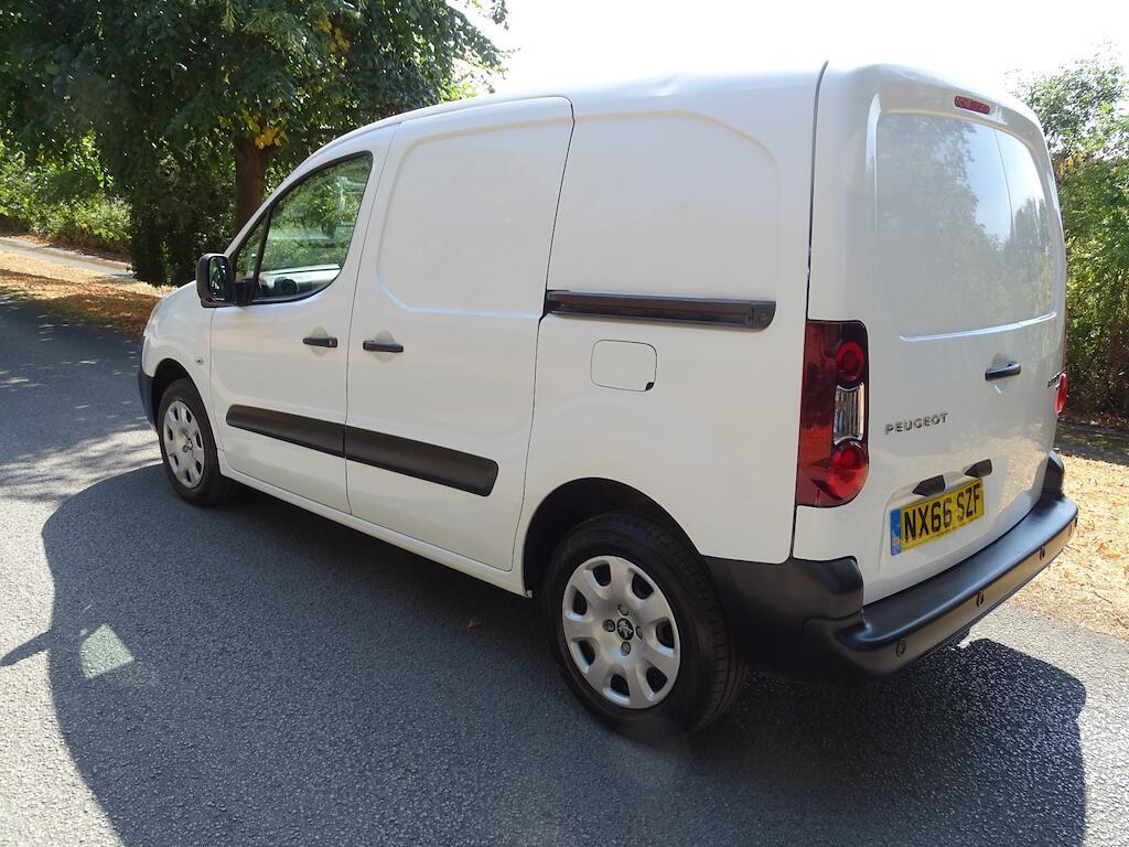 Peugeot Partner - Image 7