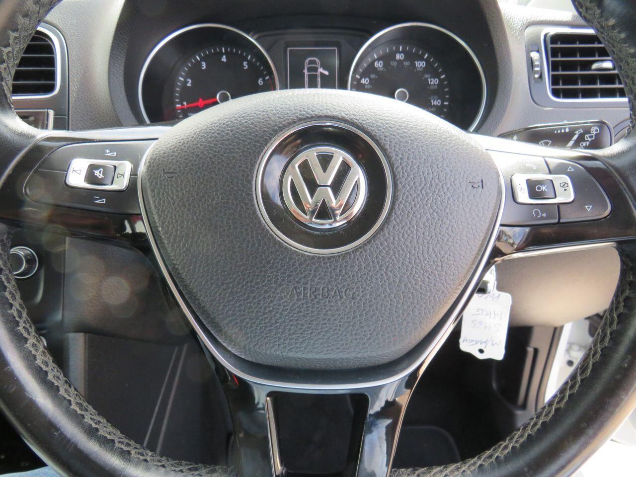 Volkswagen Polo - Image 16