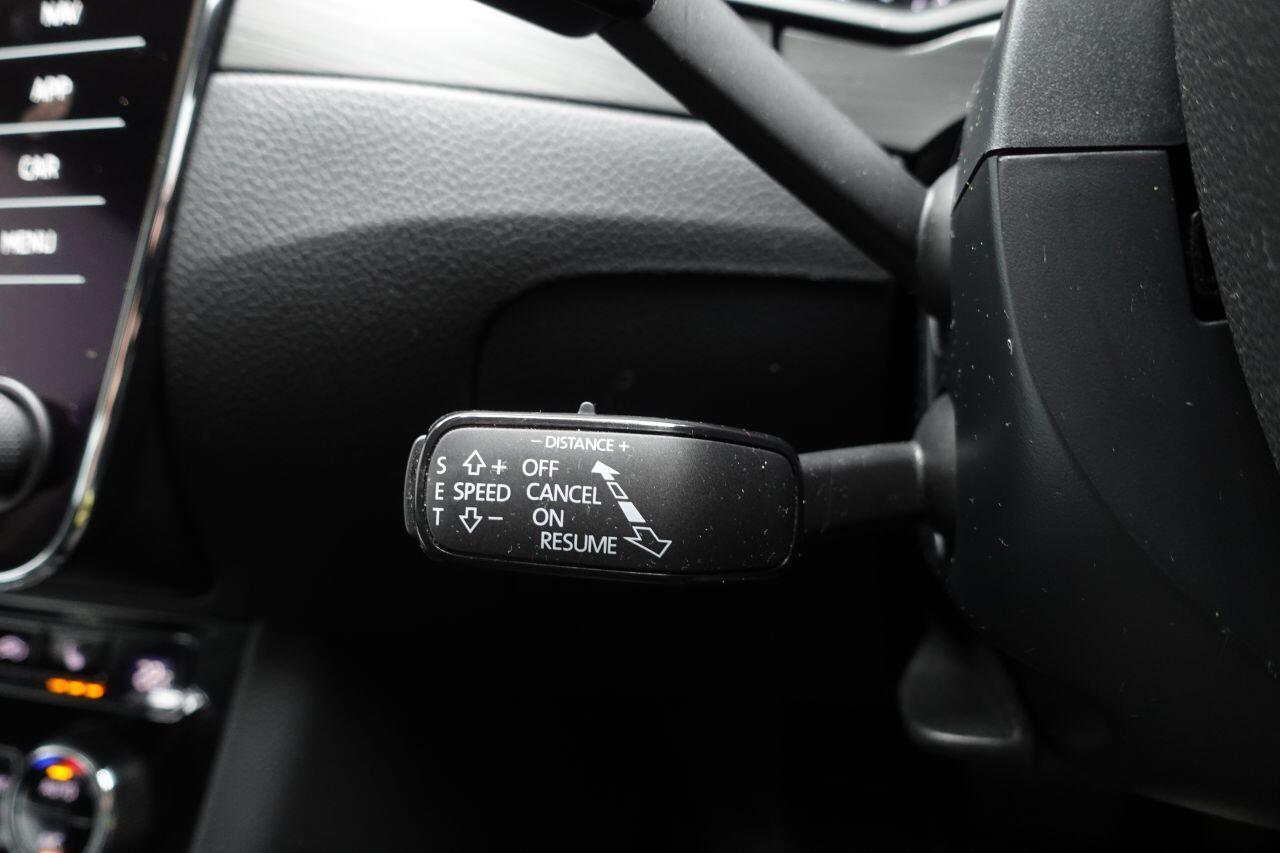 Skoda Superb - Image 57