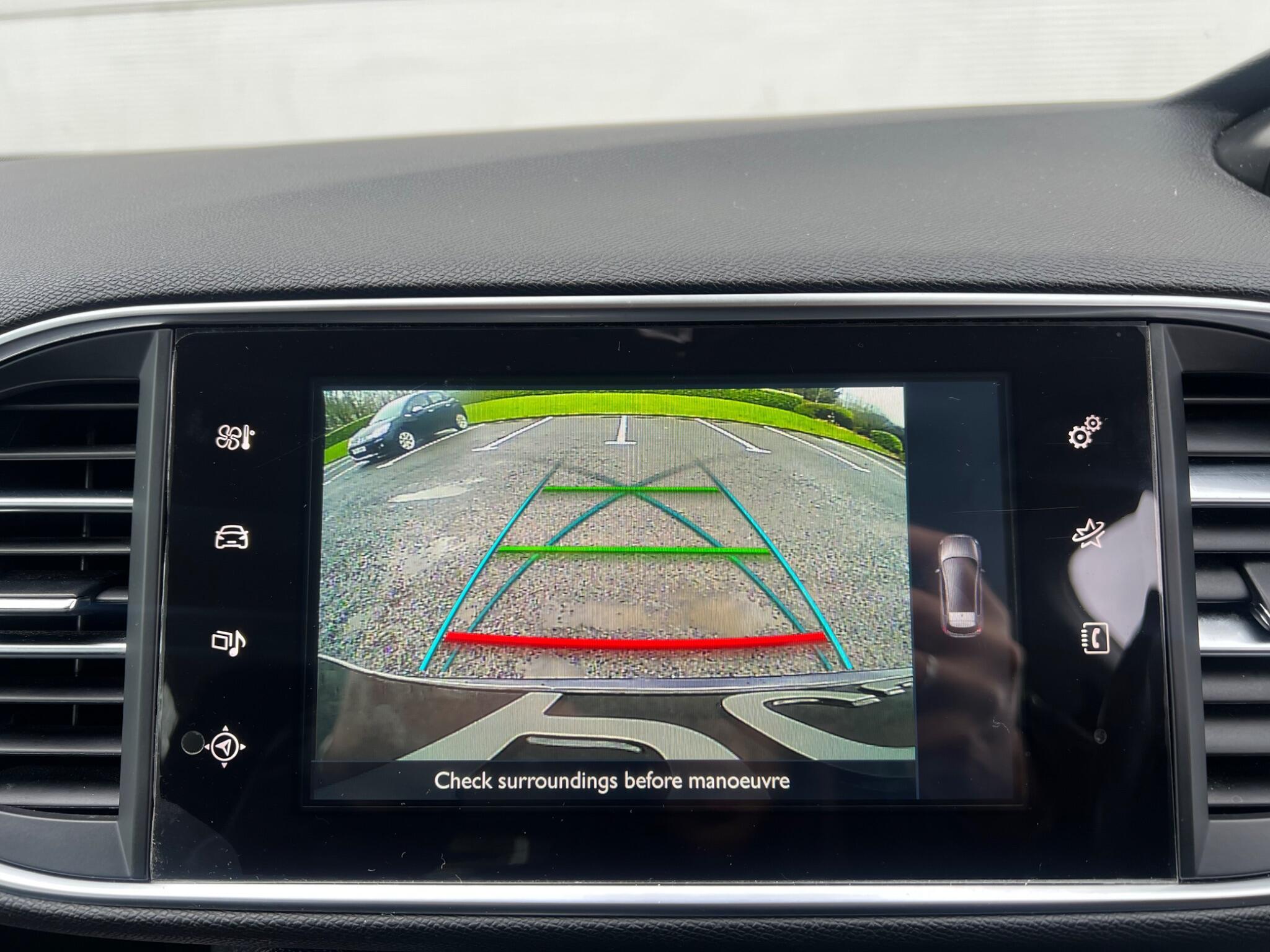 Peugeot 308 - Image 19