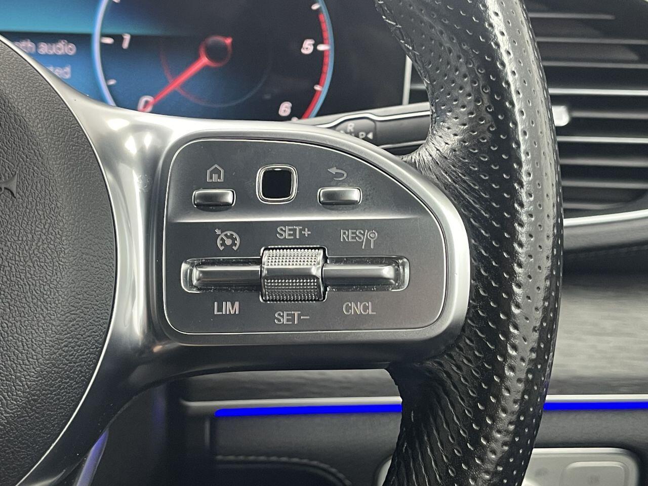 Mercedes GLE - Image 38