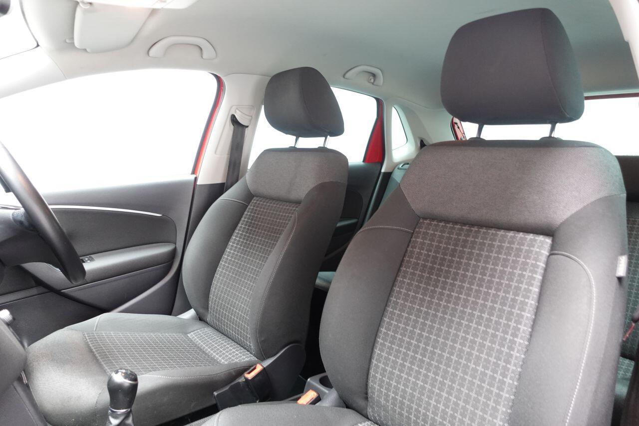 Volkswagen Polo - Image 17